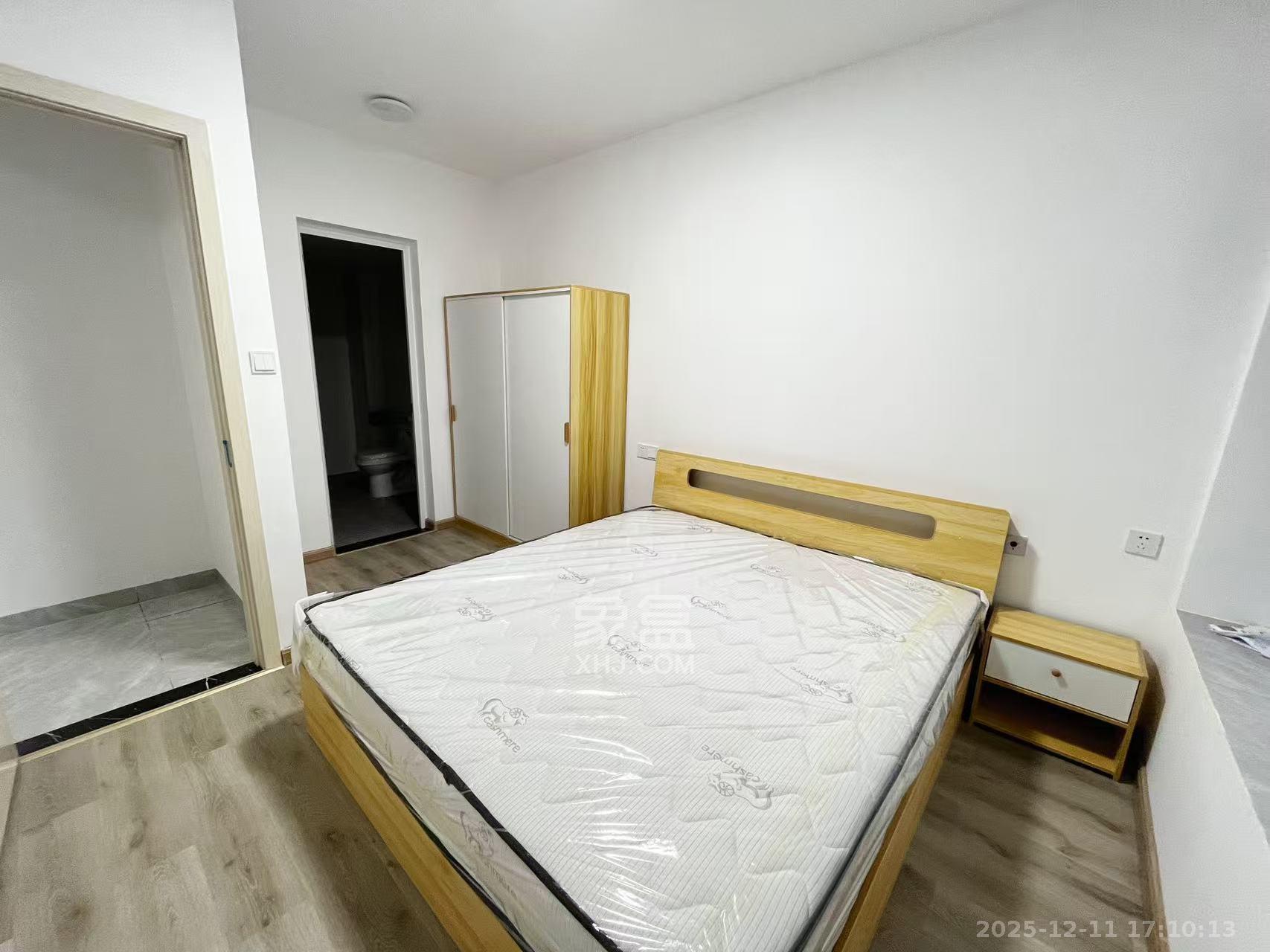 世茂璀璨天城 3室1厅1卫 3000.0元/月 世茂璀璨天城 3室1厅1卫 3000.0元/月室内图