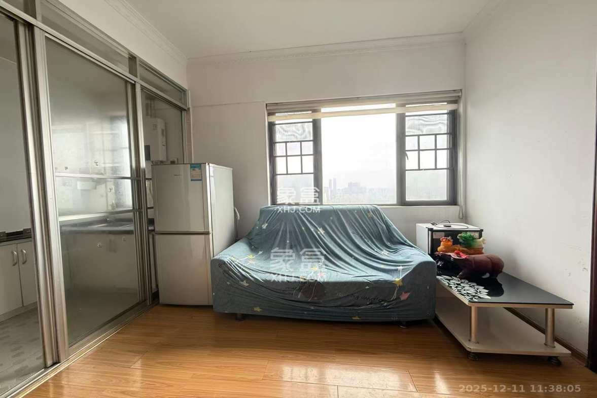 万博汇 2室1厅1卫 1800.0元/月 万博汇 2室1厅1卫 1800.0元/月室内图