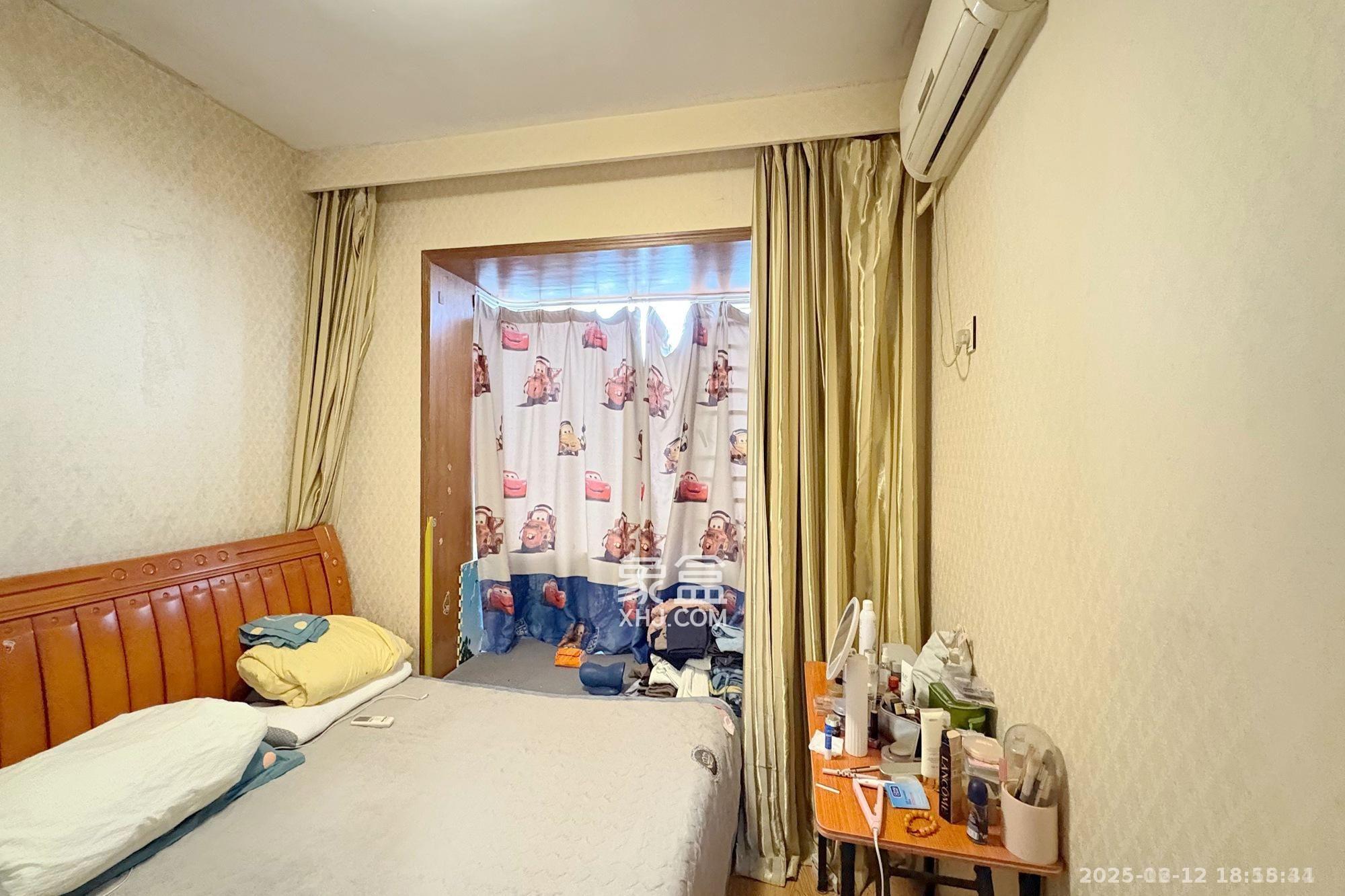 景江东方   52.92㎡      2800.0元/月室内图