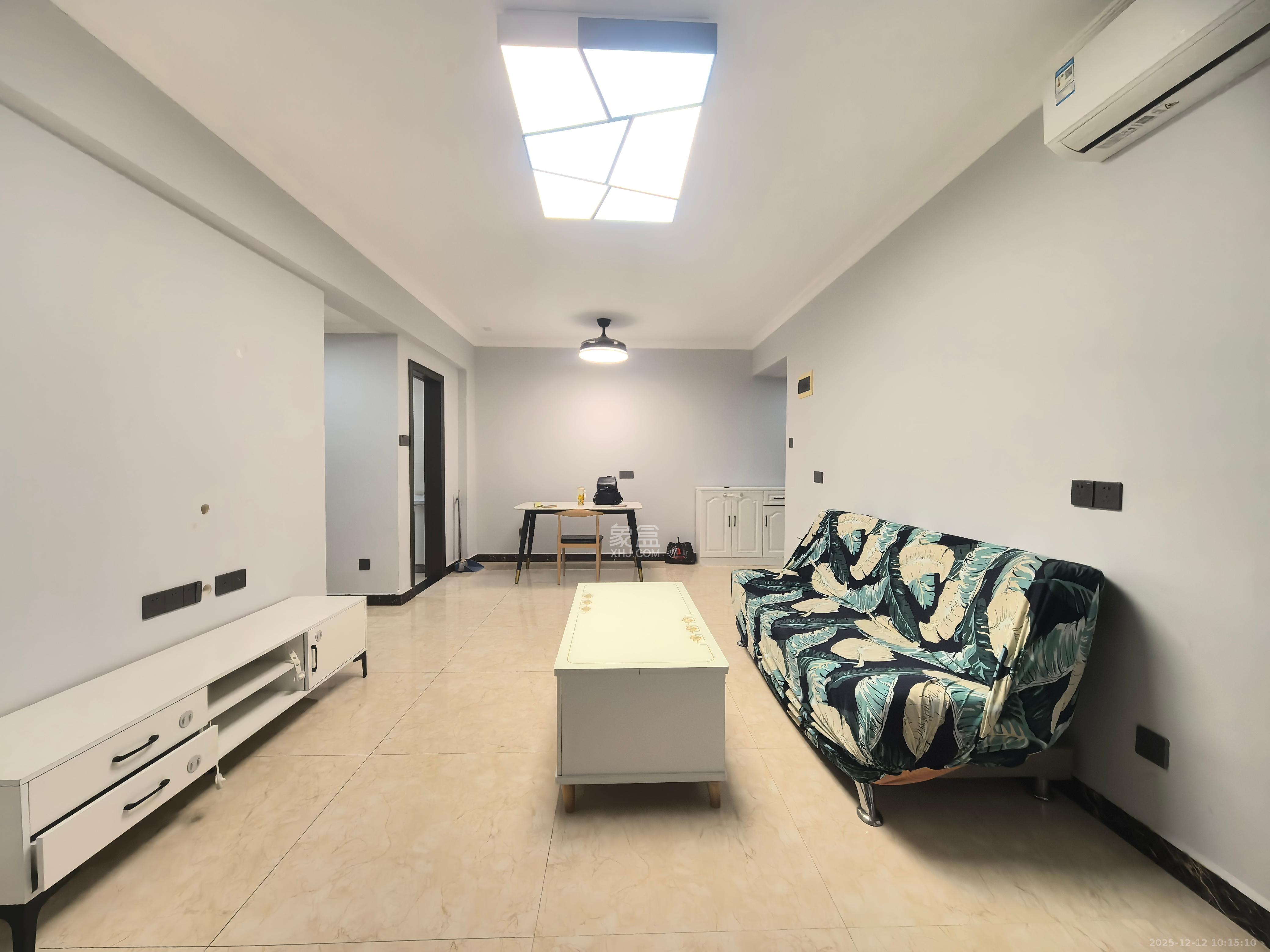 谷山乐园三期  2室1厅1卫    2200.0元/月