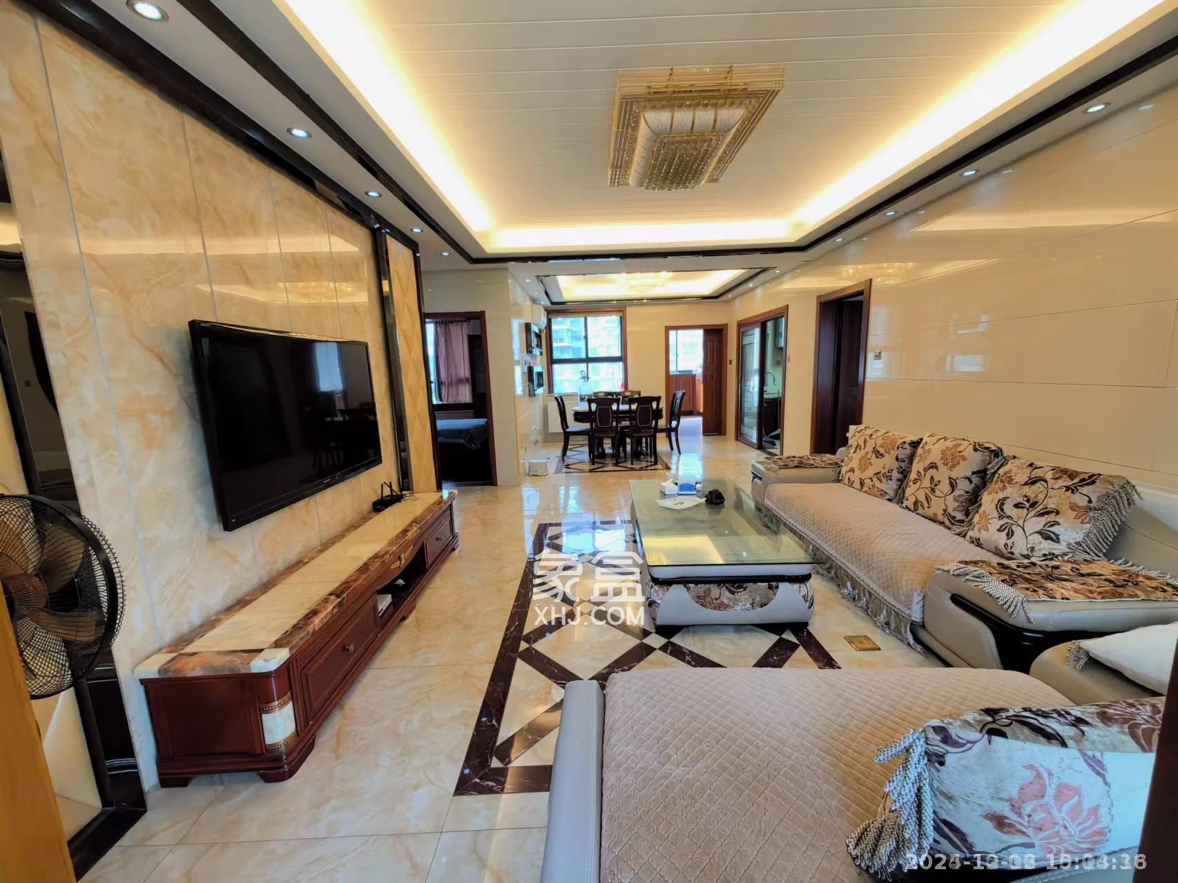 湘江世纪城揽江苑  3室2厅2卫    2700.0元/月