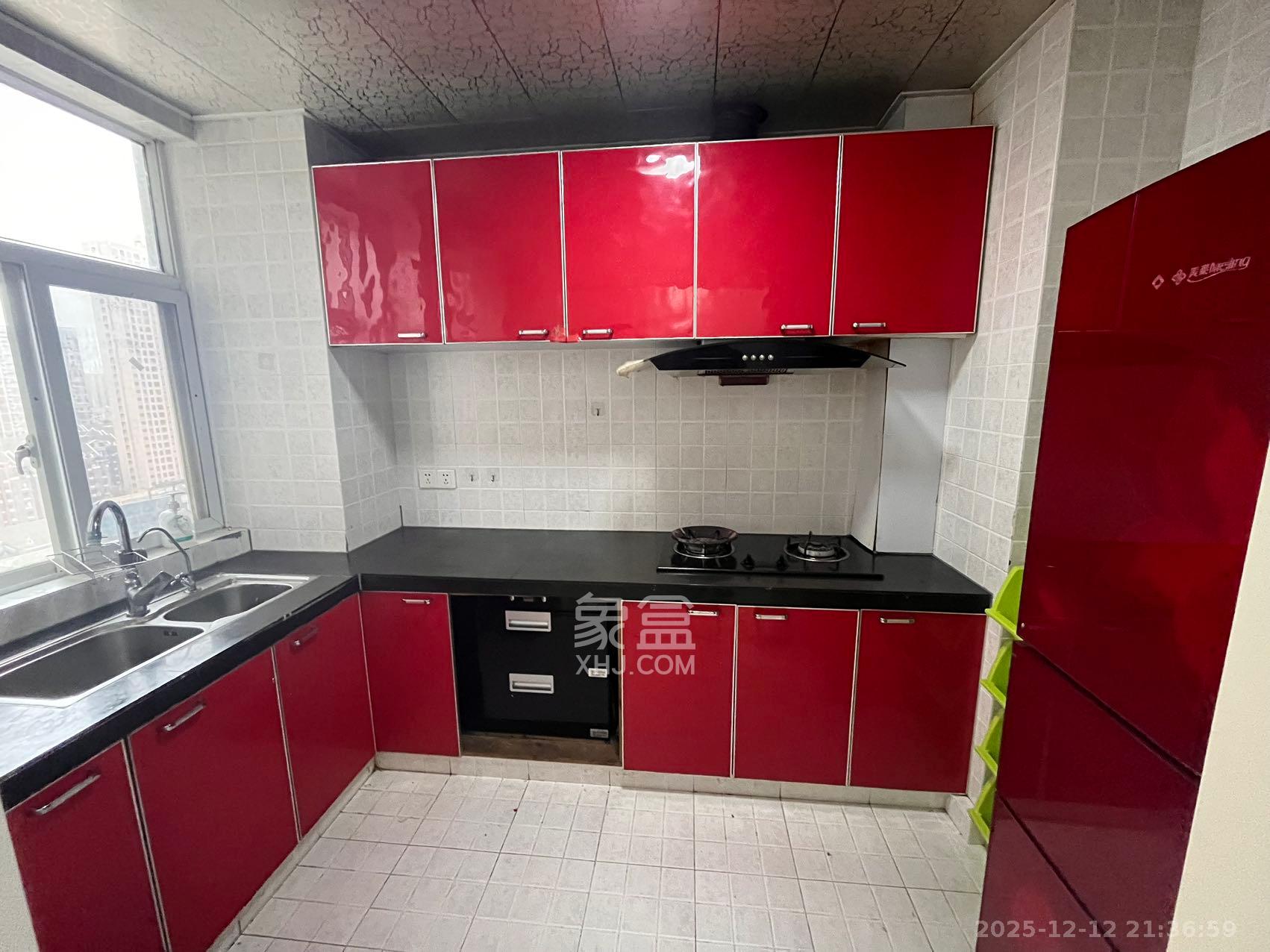 景江雅苑  1室2厅1卫    2000.0元/月