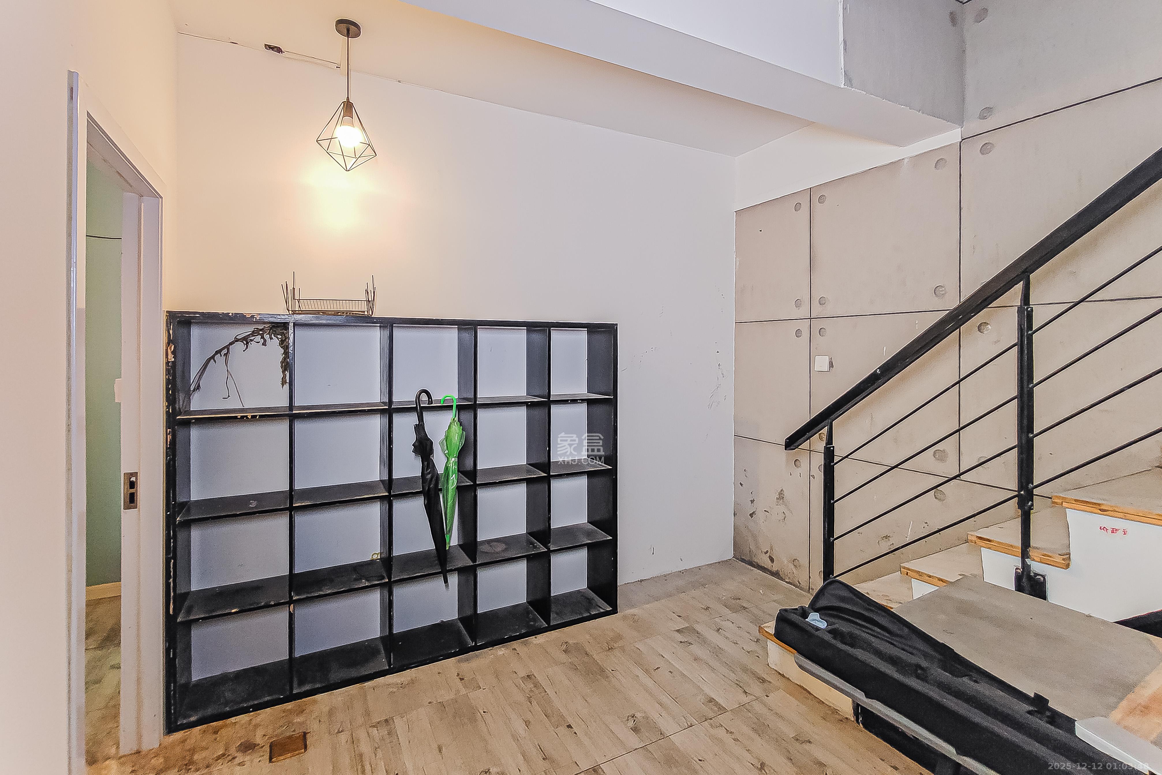 佳逸豪园  3室2厅2卫    160.0万