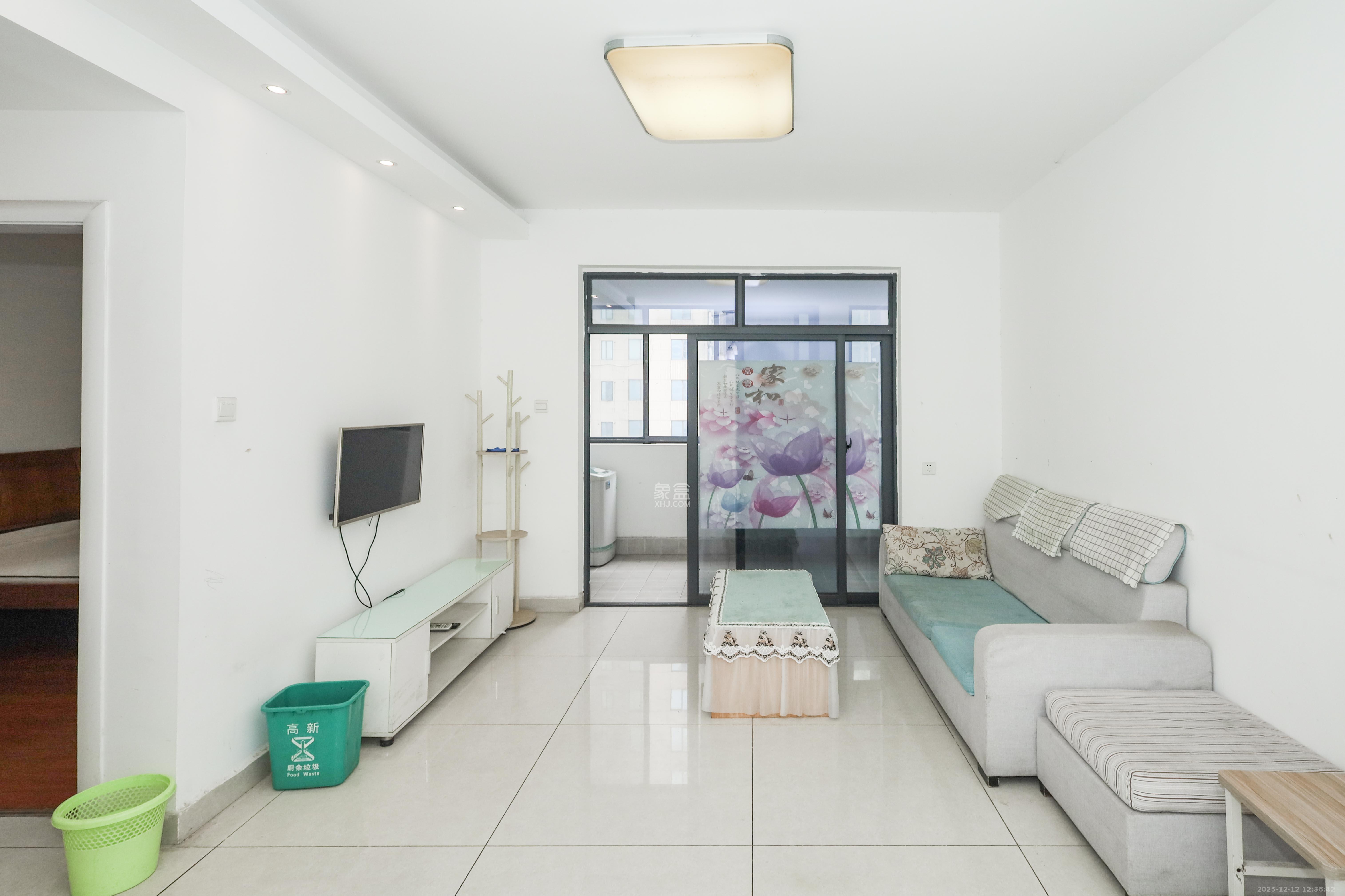 华侨假日中心（晟华苑）  2室2厅1卫    62.8万