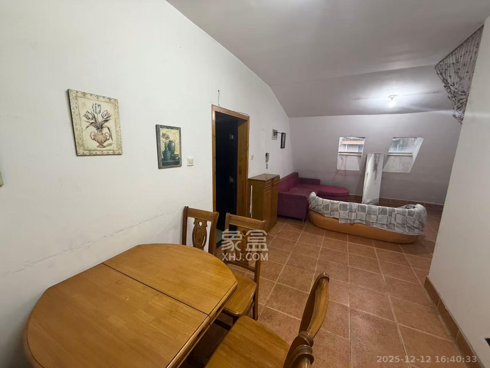 水木兰庭  3室1厅1卫    1400.0元/月