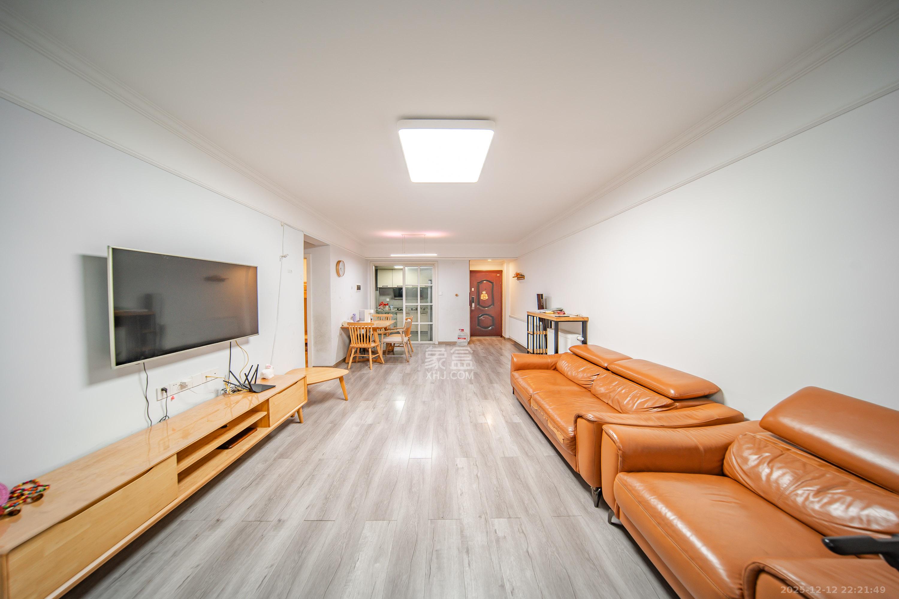 九龙领仕汇  3室2厅1卫    48.0万