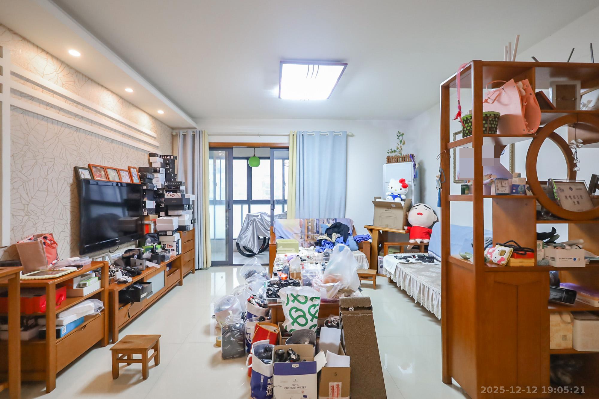 景秀江山  3室2厅2卫    158.0万