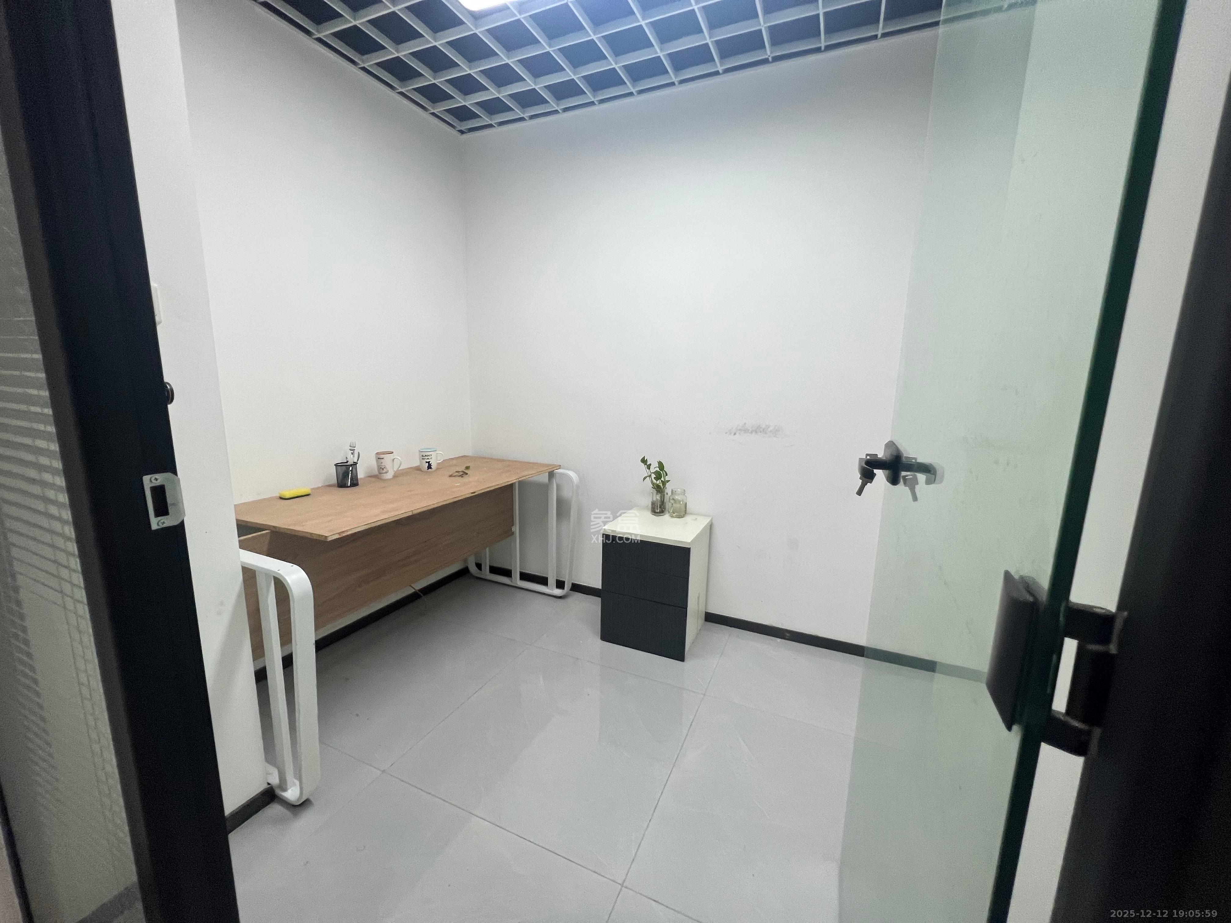 新世界广场   125.33㎡      5600.0元/月室内图