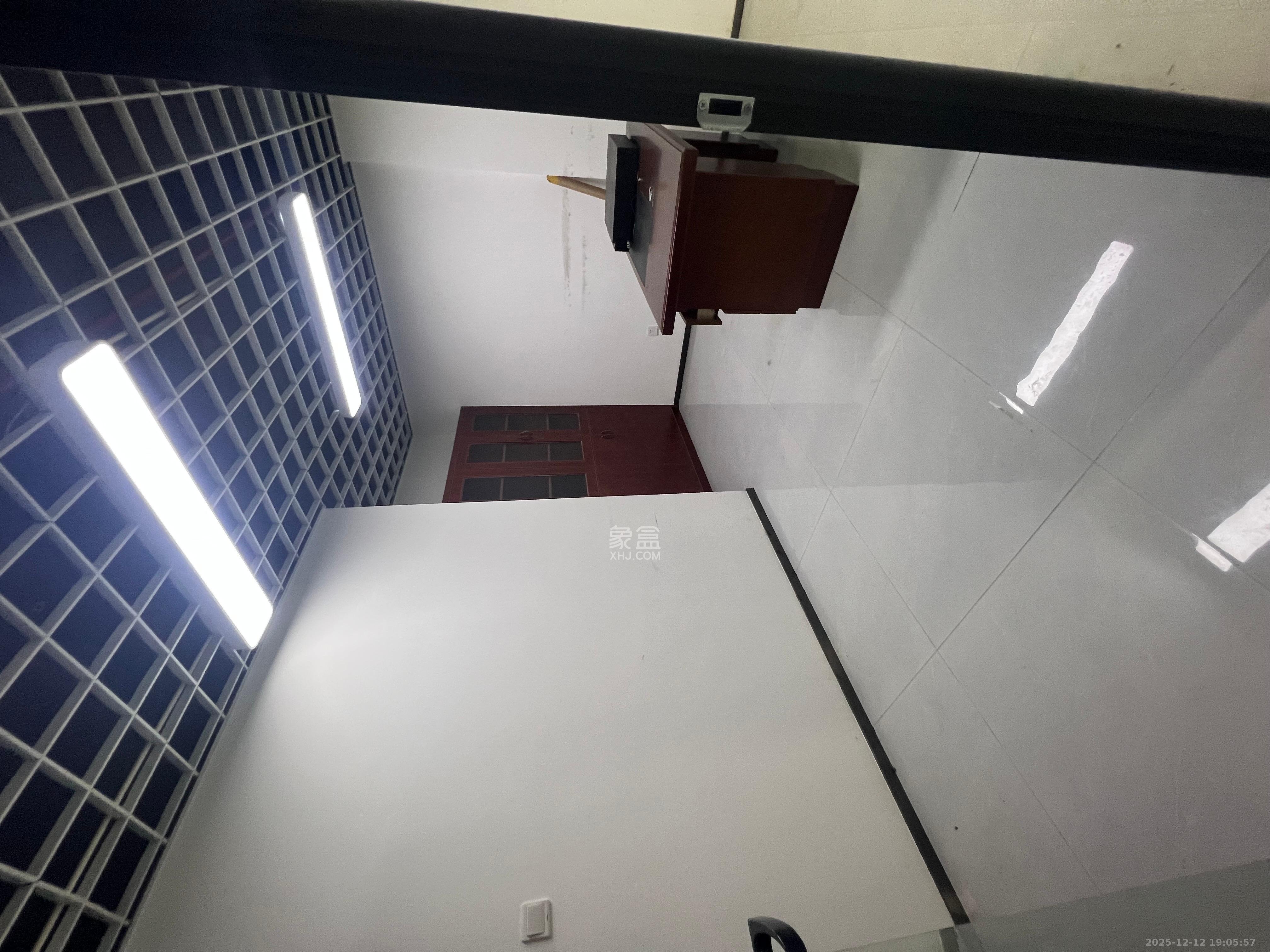 新世界广场   125.33㎡      5600.0元/月室内图