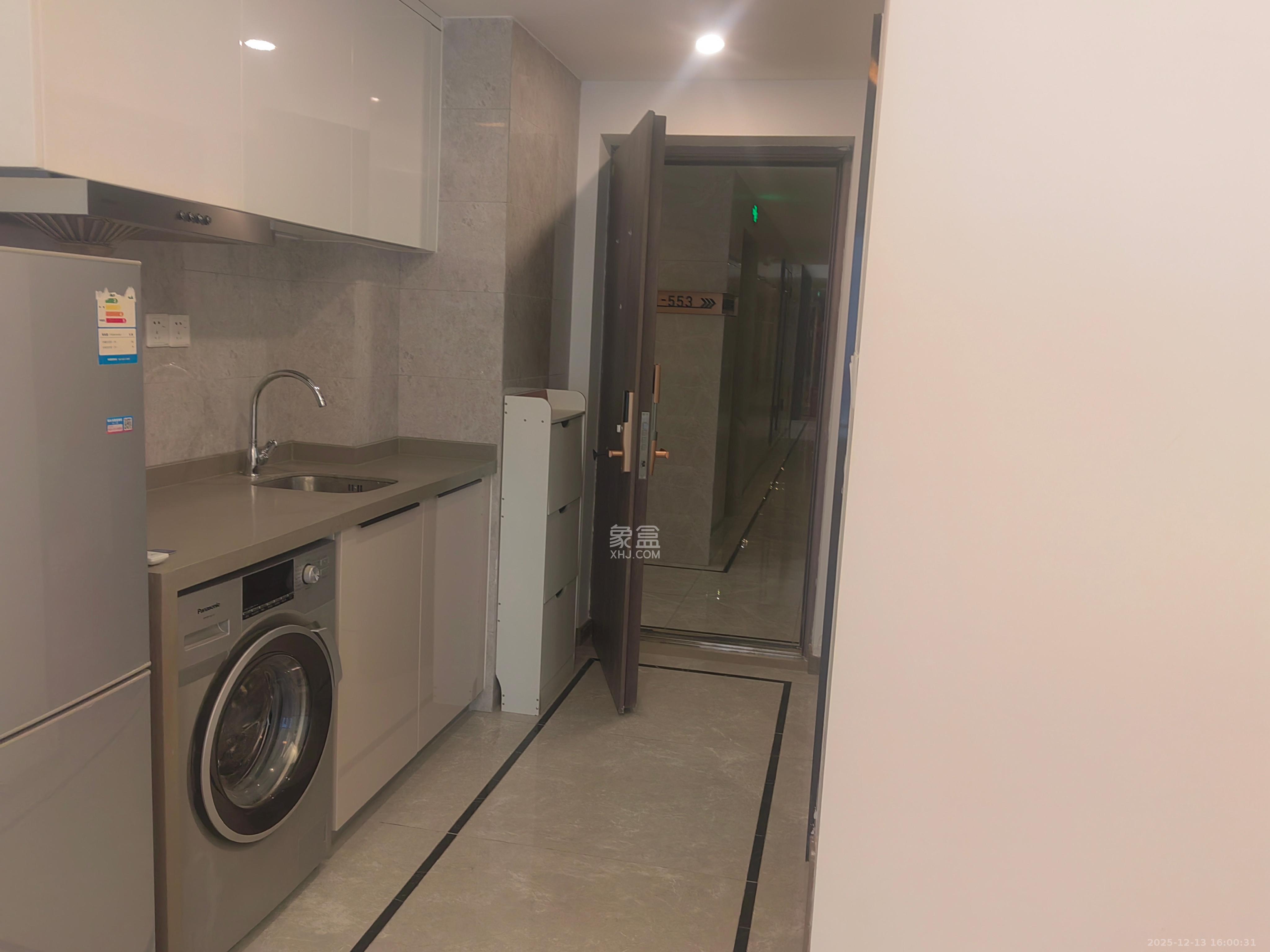 映客龙湖璟翠公馆（映客龙湖璟翠中心）   40.0㎡      1200.0元/月室内图