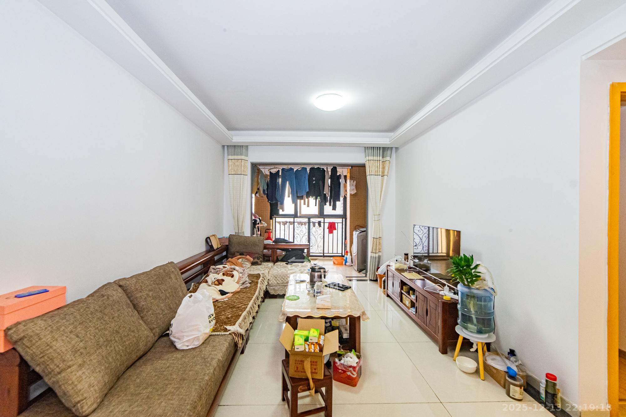 珠江郦城薰衣道  3室2厅1卫    75.0万