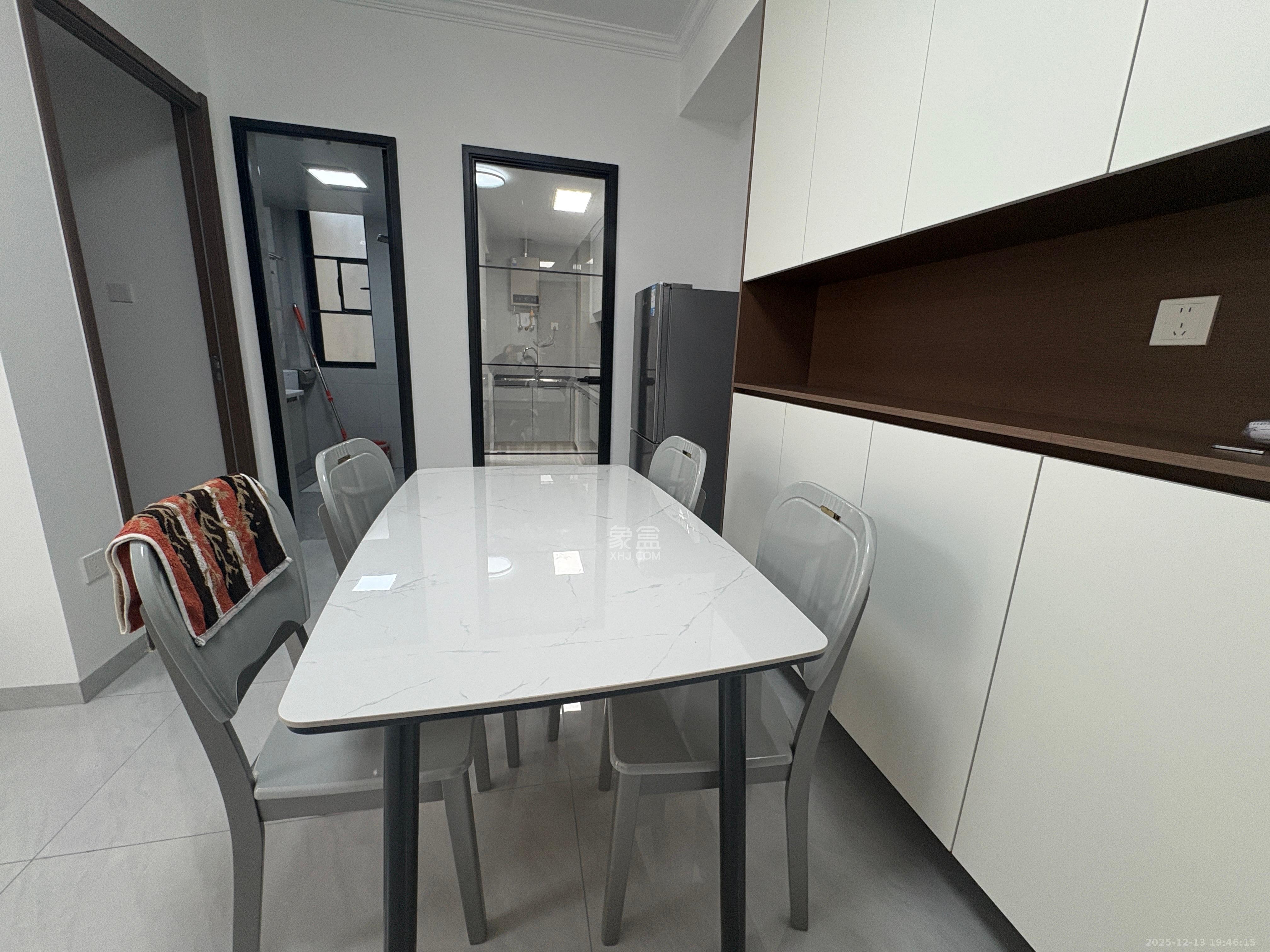 望远嘉苑  2室1厅1卫    2000.0元/月