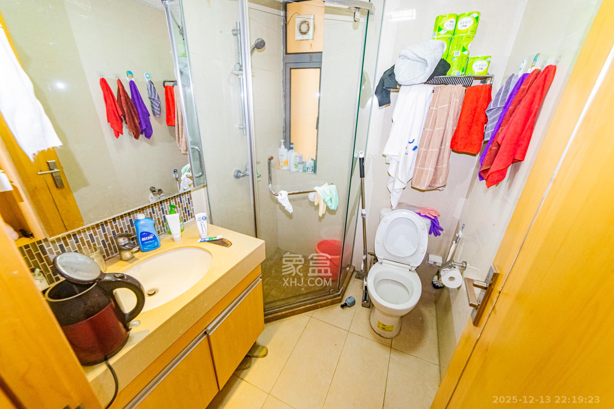 珠江郦城薰衣道  3室2厅1卫    75.0万卫生间