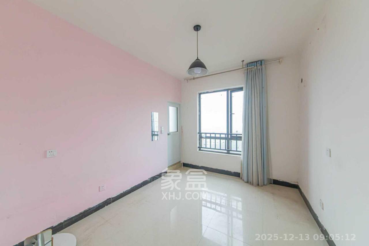 鑫远悦城（鑫远悦时代）  6室1厅2卫    2500.0元/月