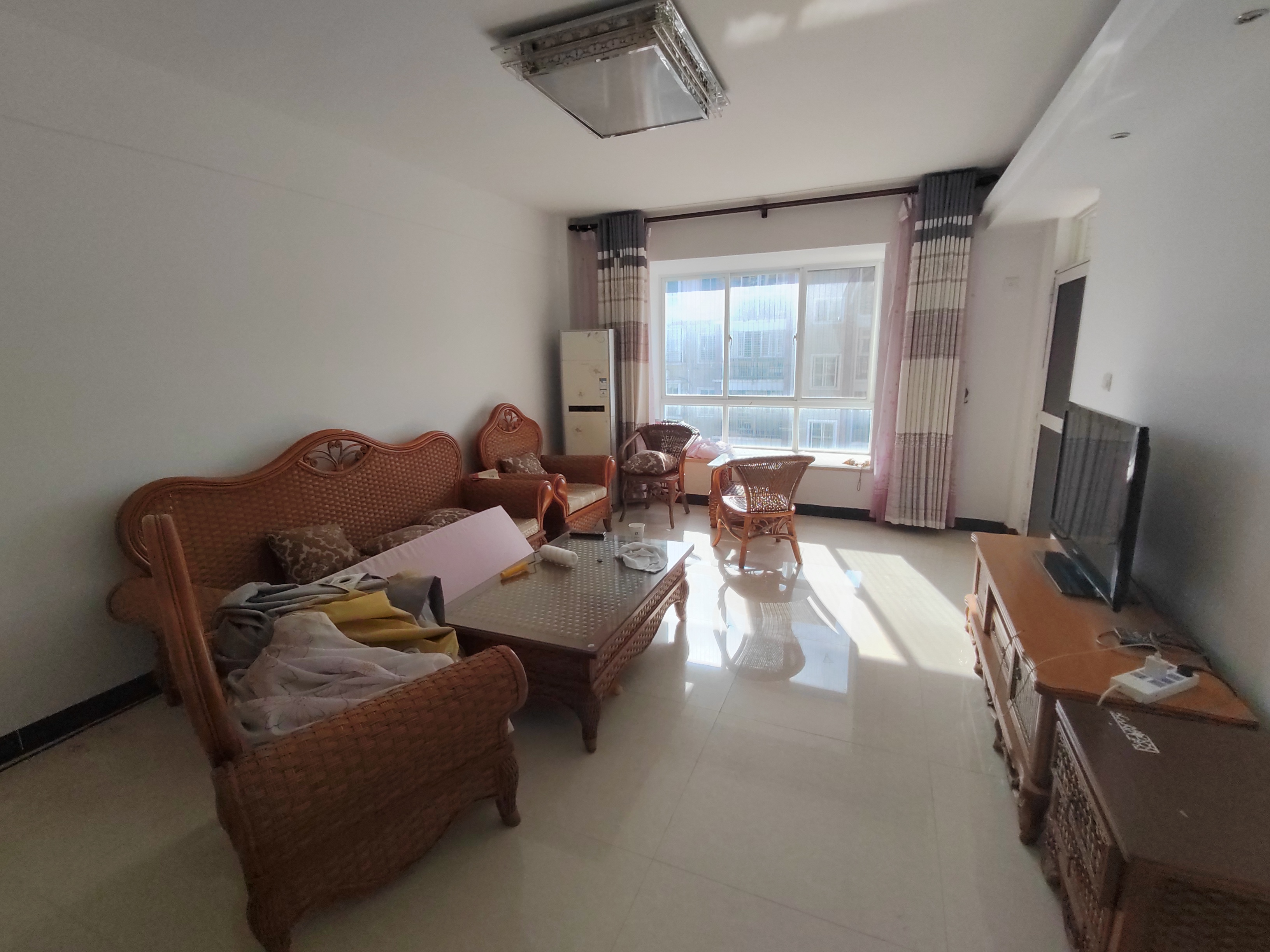 佳元天上人间  3室2厅2卫    160.0万