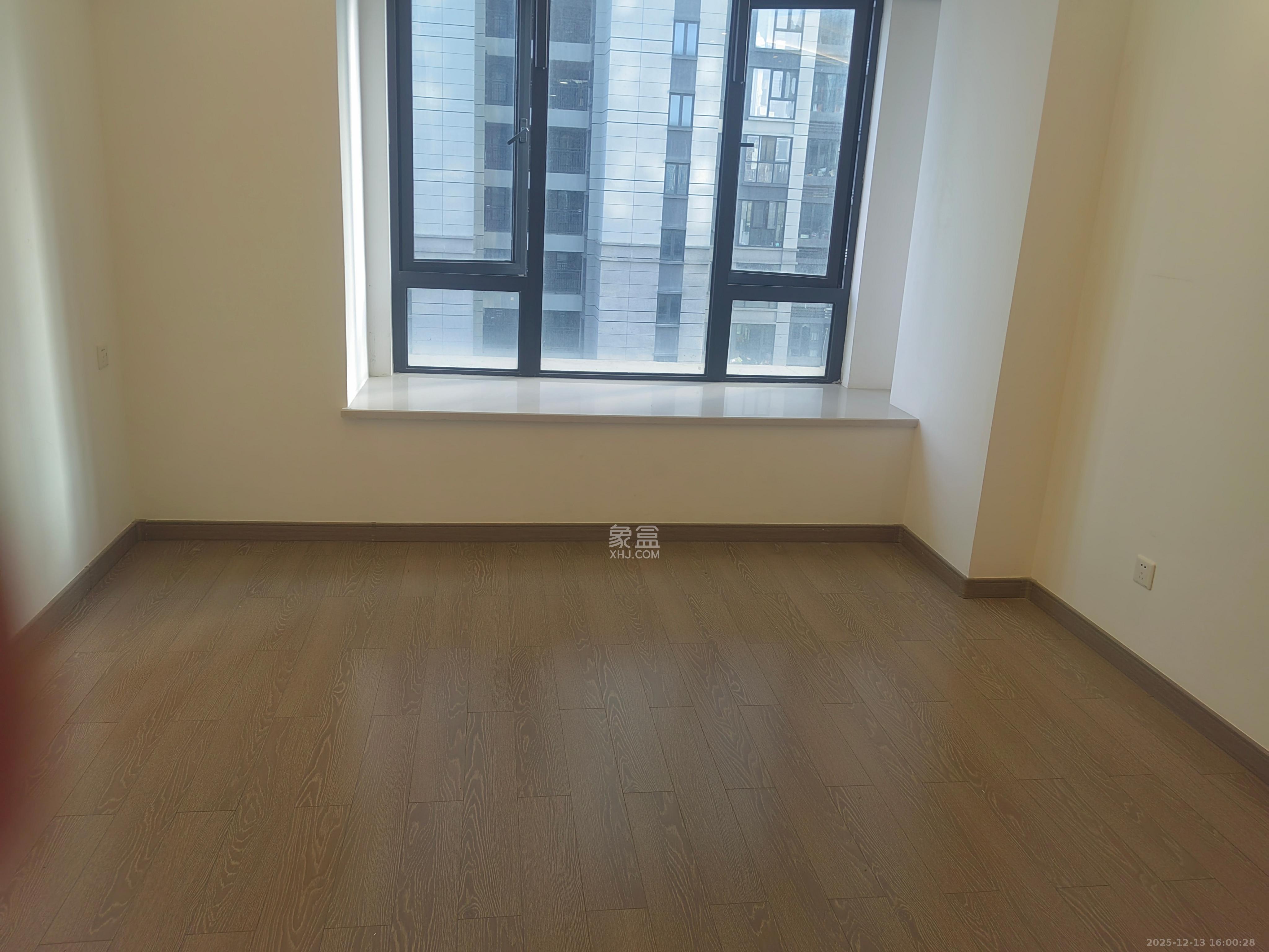 映客龙湖璟翠公馆（映客龙湖璟翠中心）   40.0㎡      1200.0元/月室内图