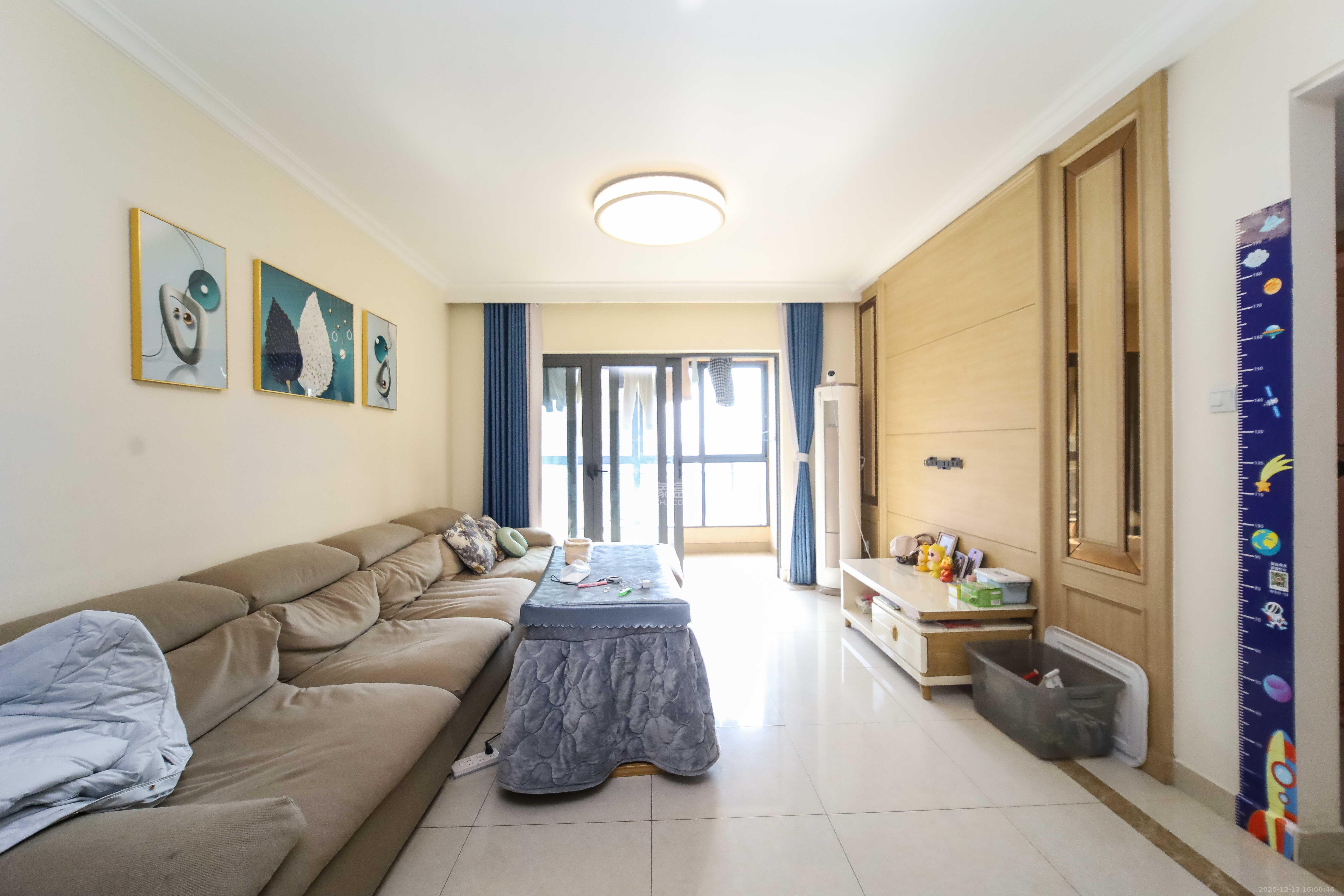 佳兆业时代广场  3室2厅1卫    90.0万