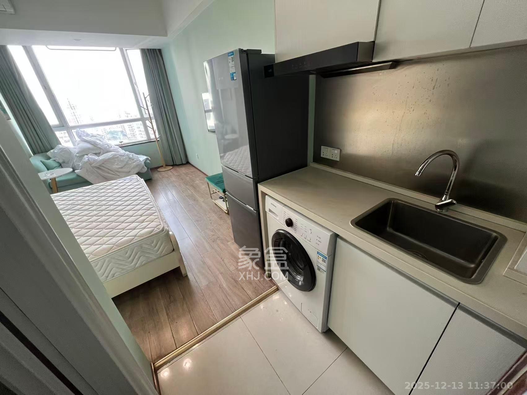 绿地之窗   31.64㎡      900.0元/月室内图