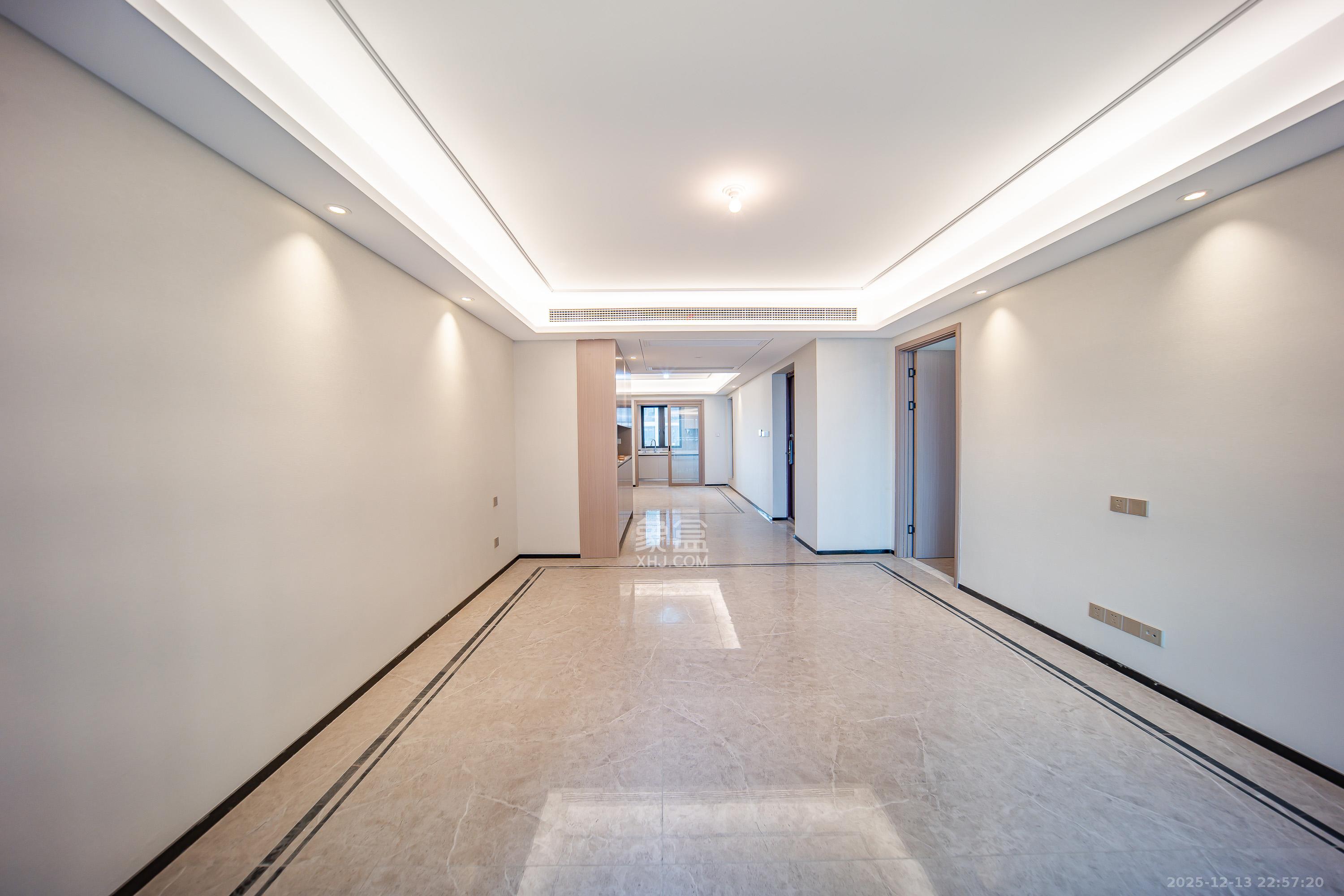 建发电建江山悦  4室2厅2卫    165.0万