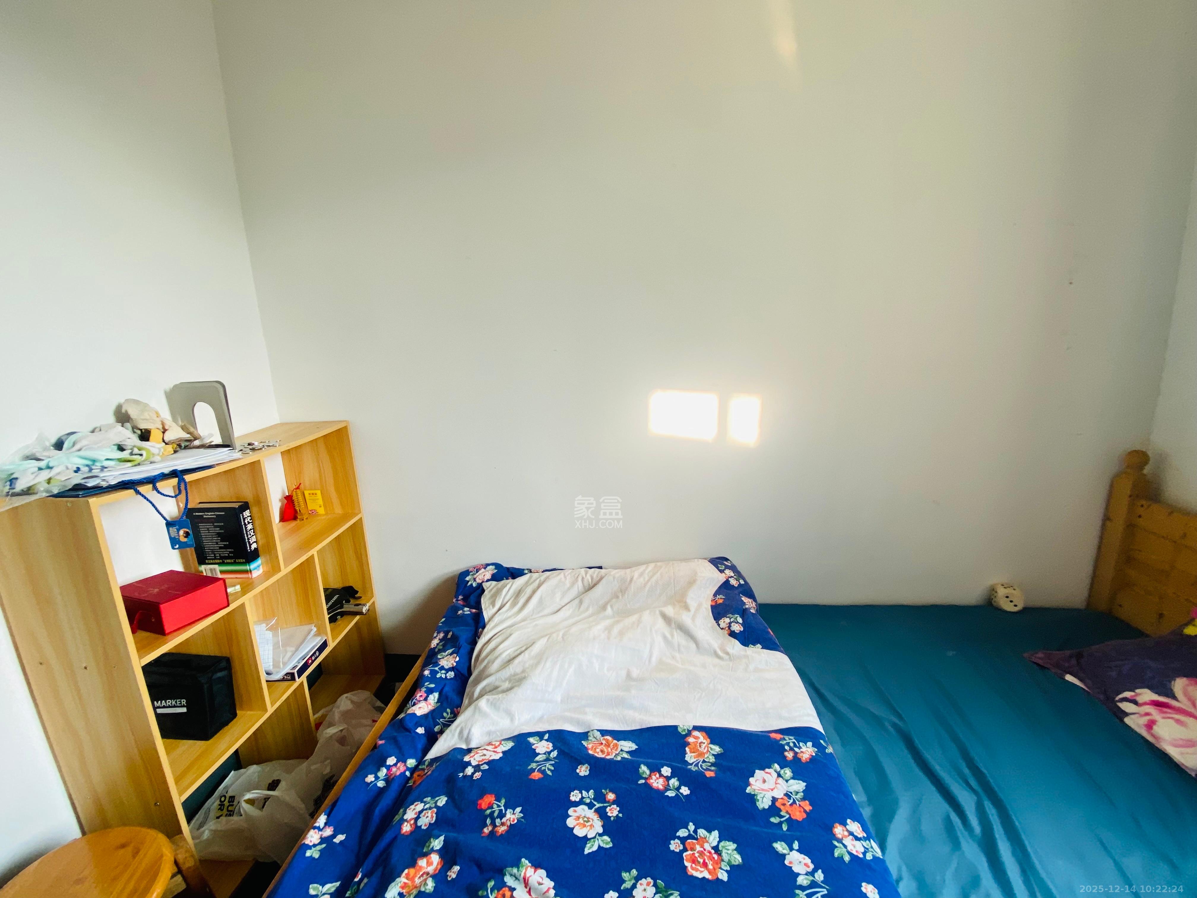 新民小区 3室2厅1卫 2200.0元/月 新民小区 3室2厅1卫 2200.0元/月室内图