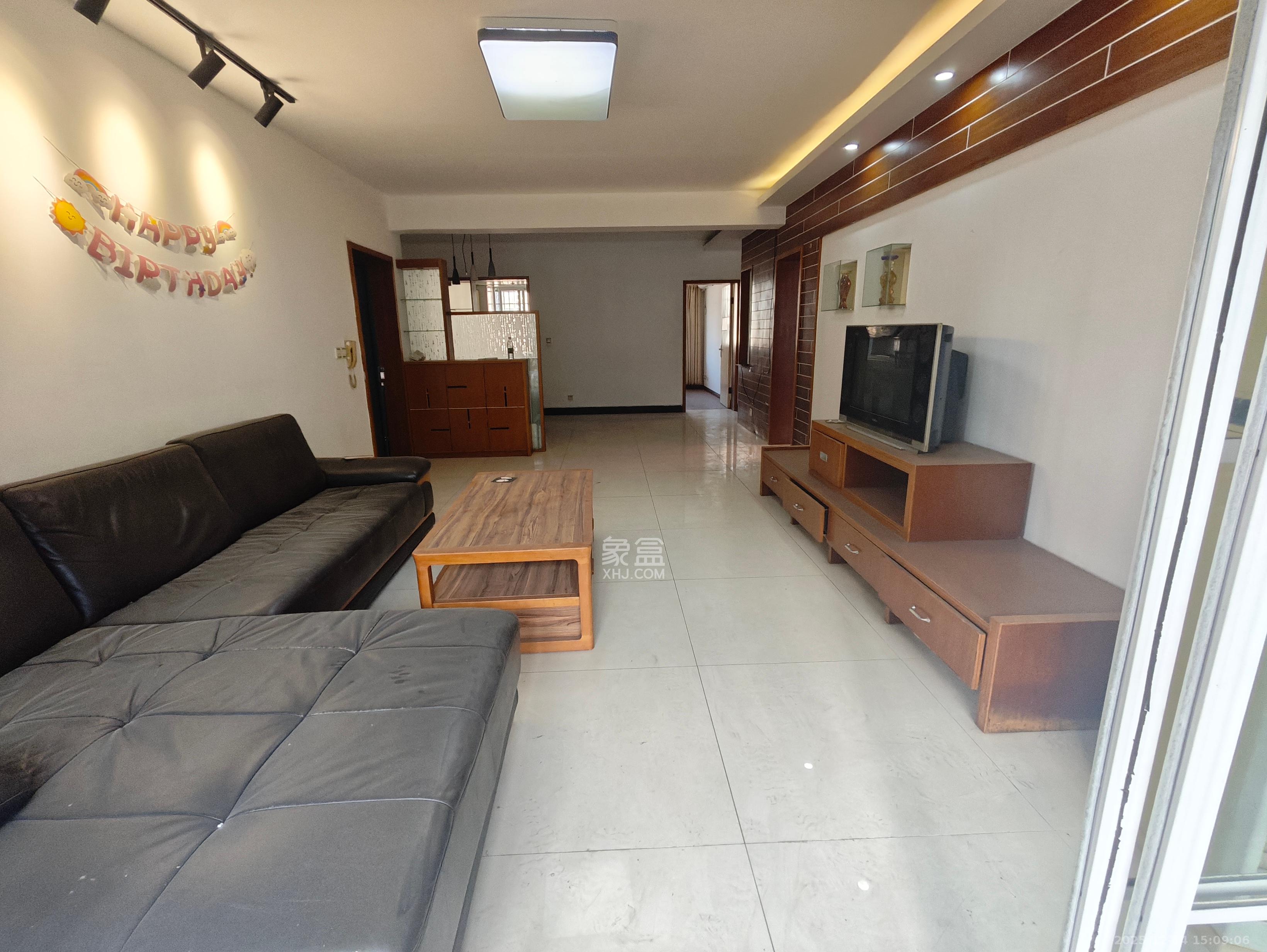 富绿新村  3室1厅1卫    1600.0元/月