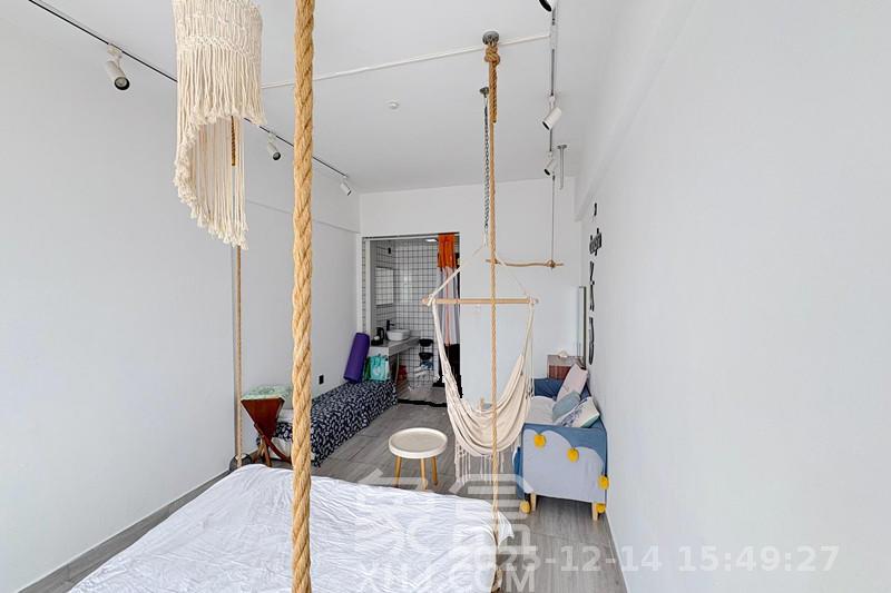 蚂蚁工房  1室1厅1卫    2000.0元/月