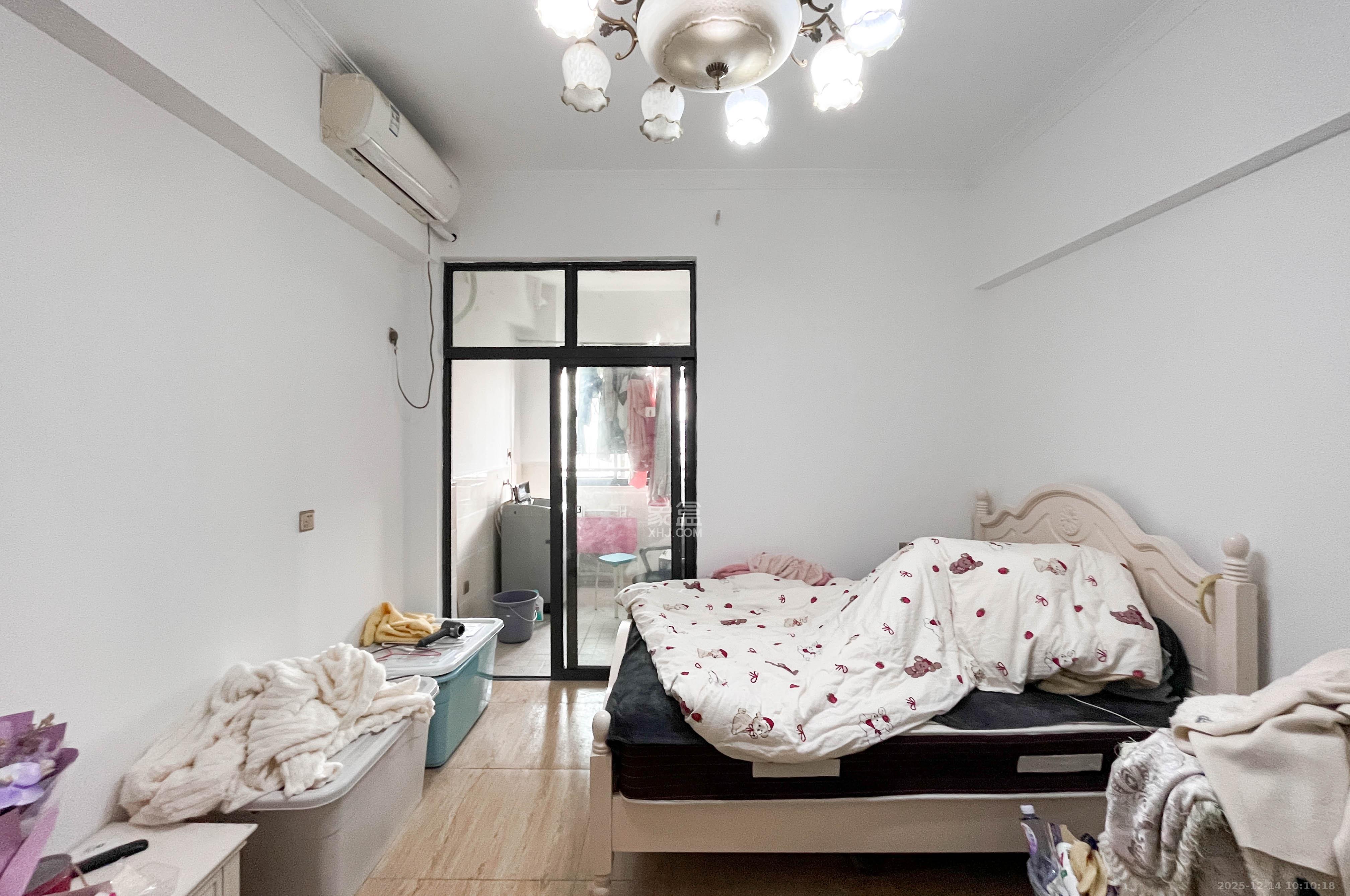 和隆花半里  1室1厅1卫    28.0万