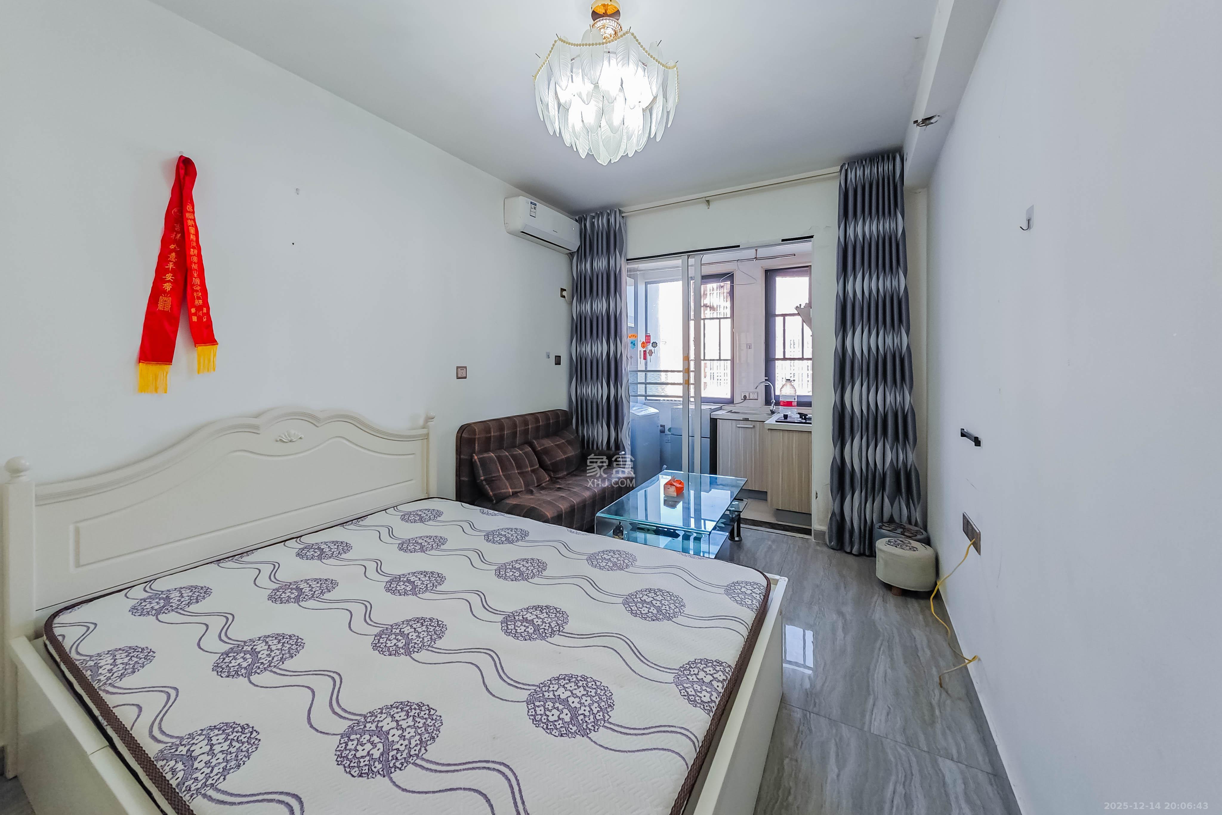 欧亚达国际广场  1室1厅1卫    24.0万