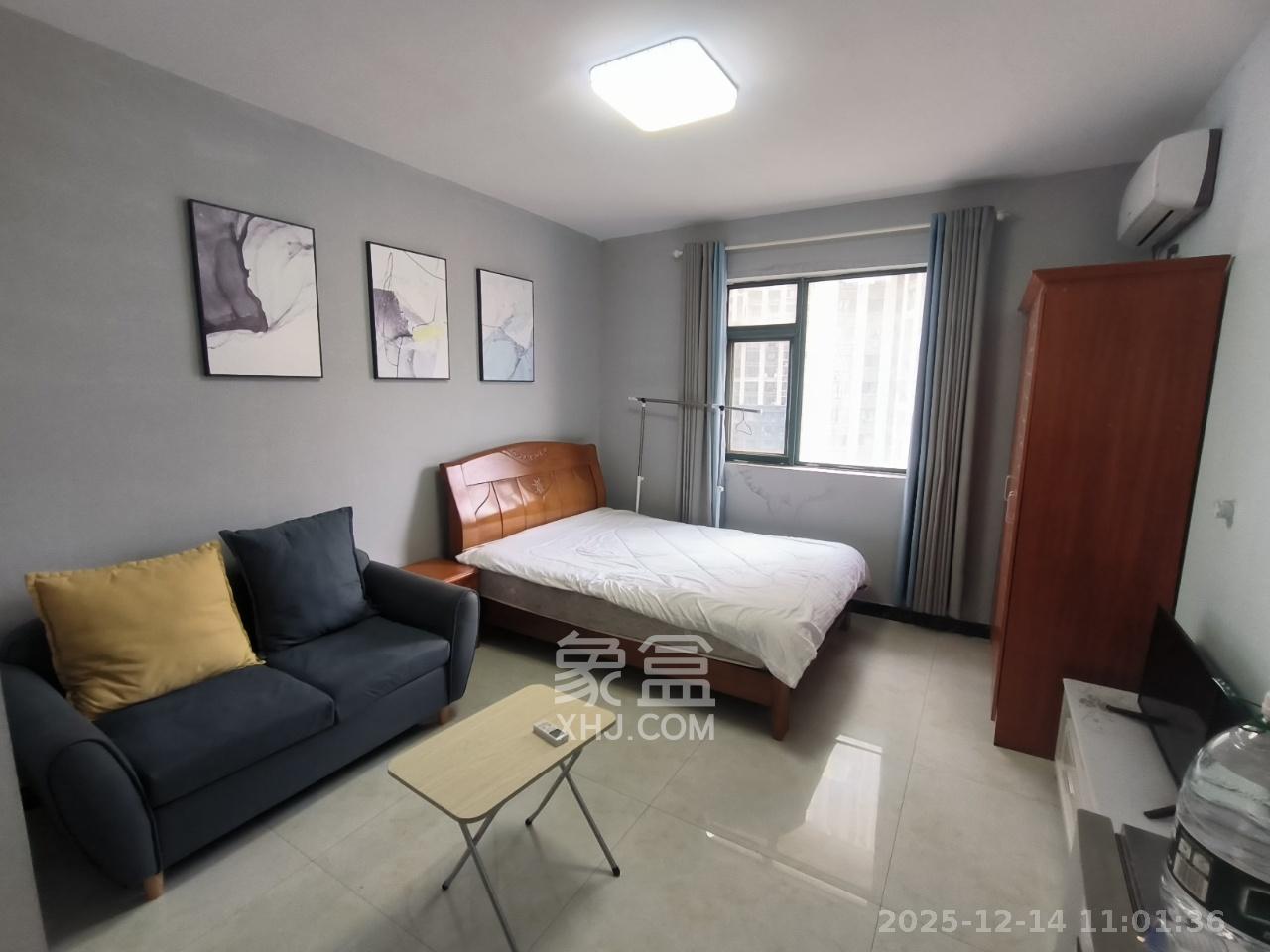 克拉美丽山庄（晟领国际）一期  1室1厅1卫    700.0元/月