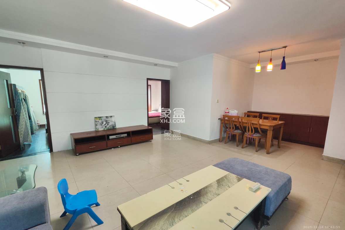 兰亭居 3室2厅2卫 2000.0元/月 兰亭居 3室2厅2卫 2000.0元/月室内图