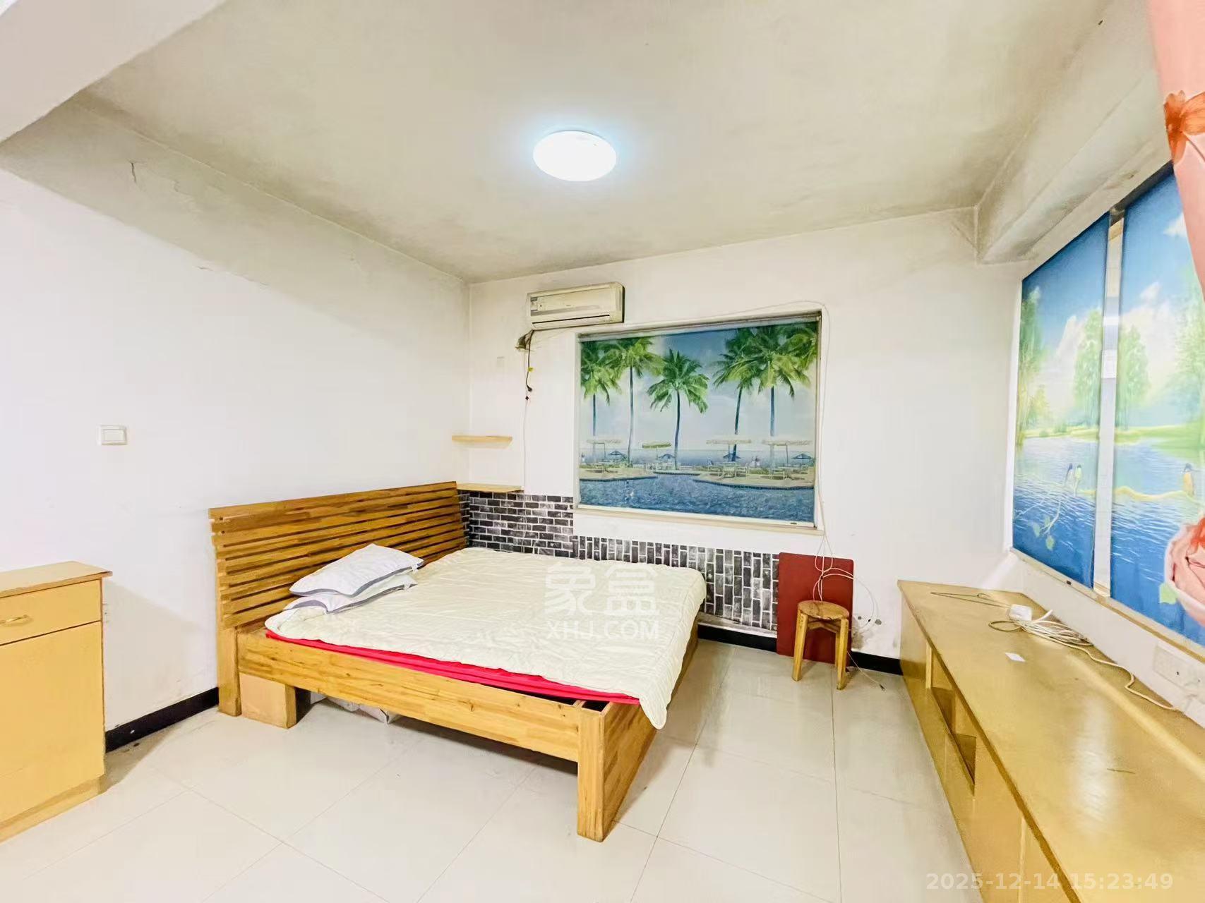 天翔新新家园  1室1厅1卫    1300.0元/月室内图