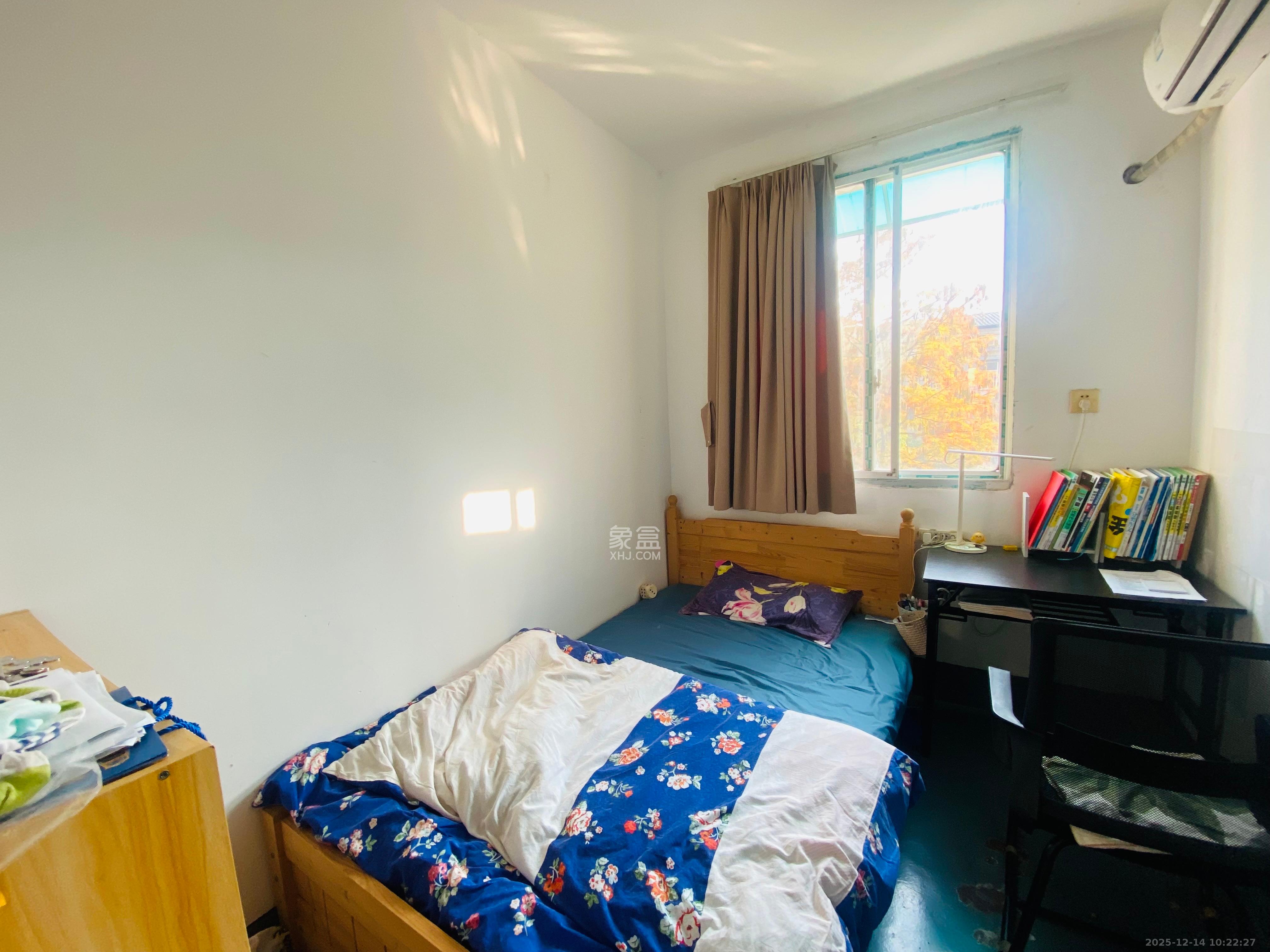 新民小区 3室2厅1卫 2200.0元/月 新民小区 3室2厅1卫 2200.0元/月室内图