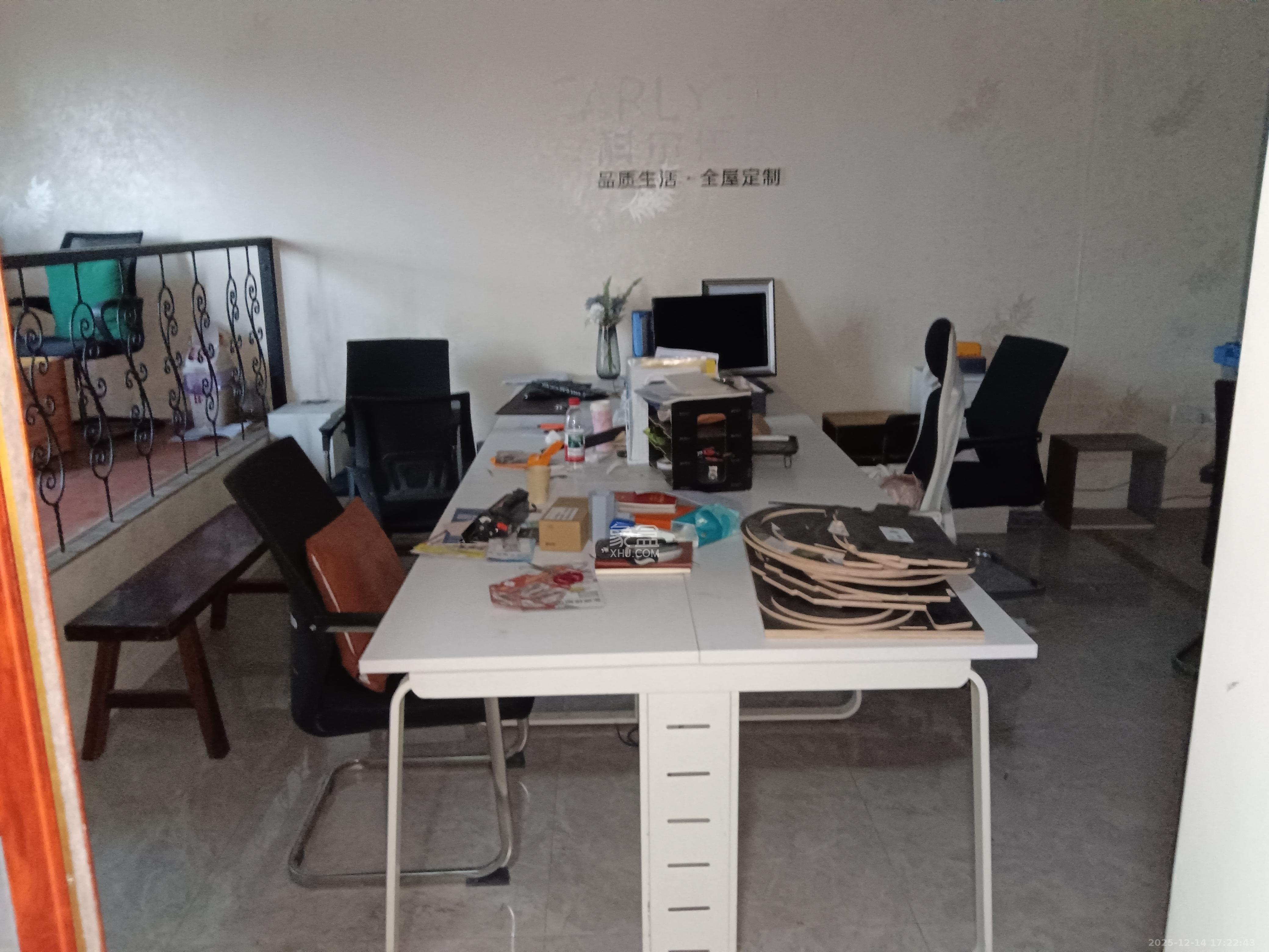 百纳广场（百纳公寓）   45.0㎡      3500.0元/月