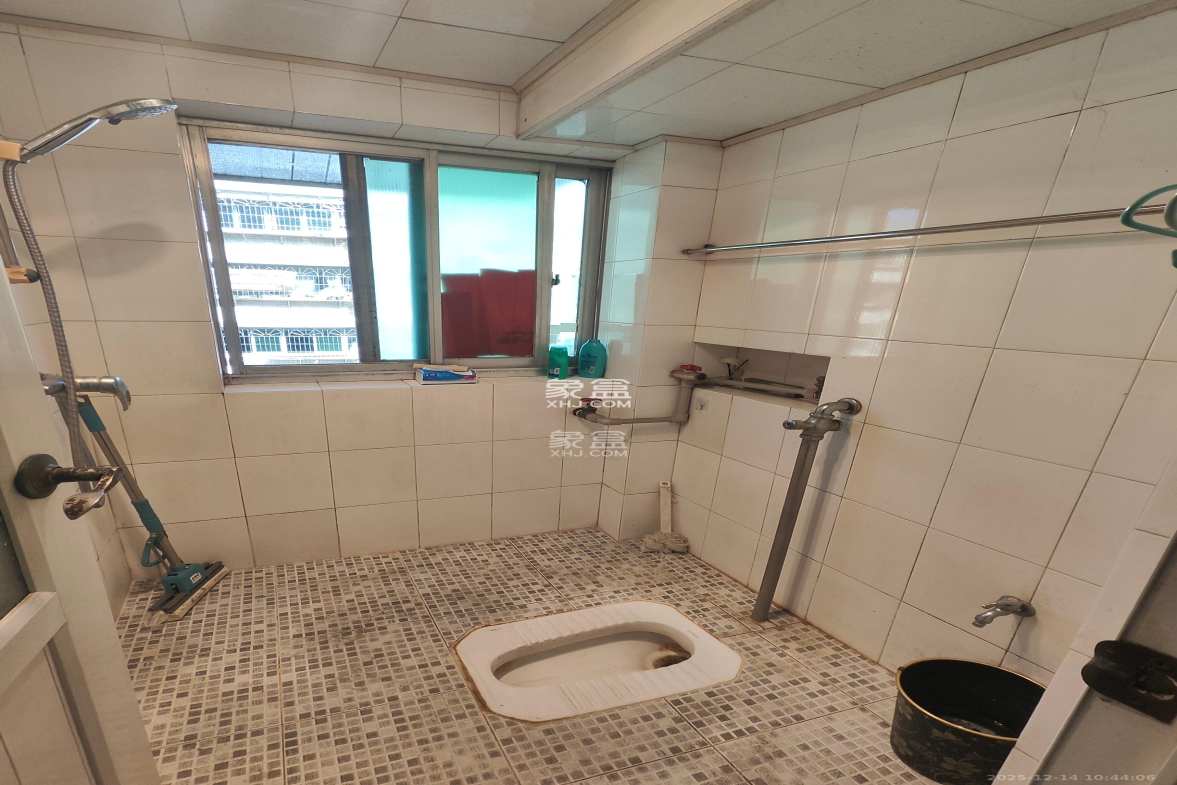 兰亭居 3室2厅2卫 2000.0元/月 兰亭居 3室2厅2卫 2000.0元/月室内图