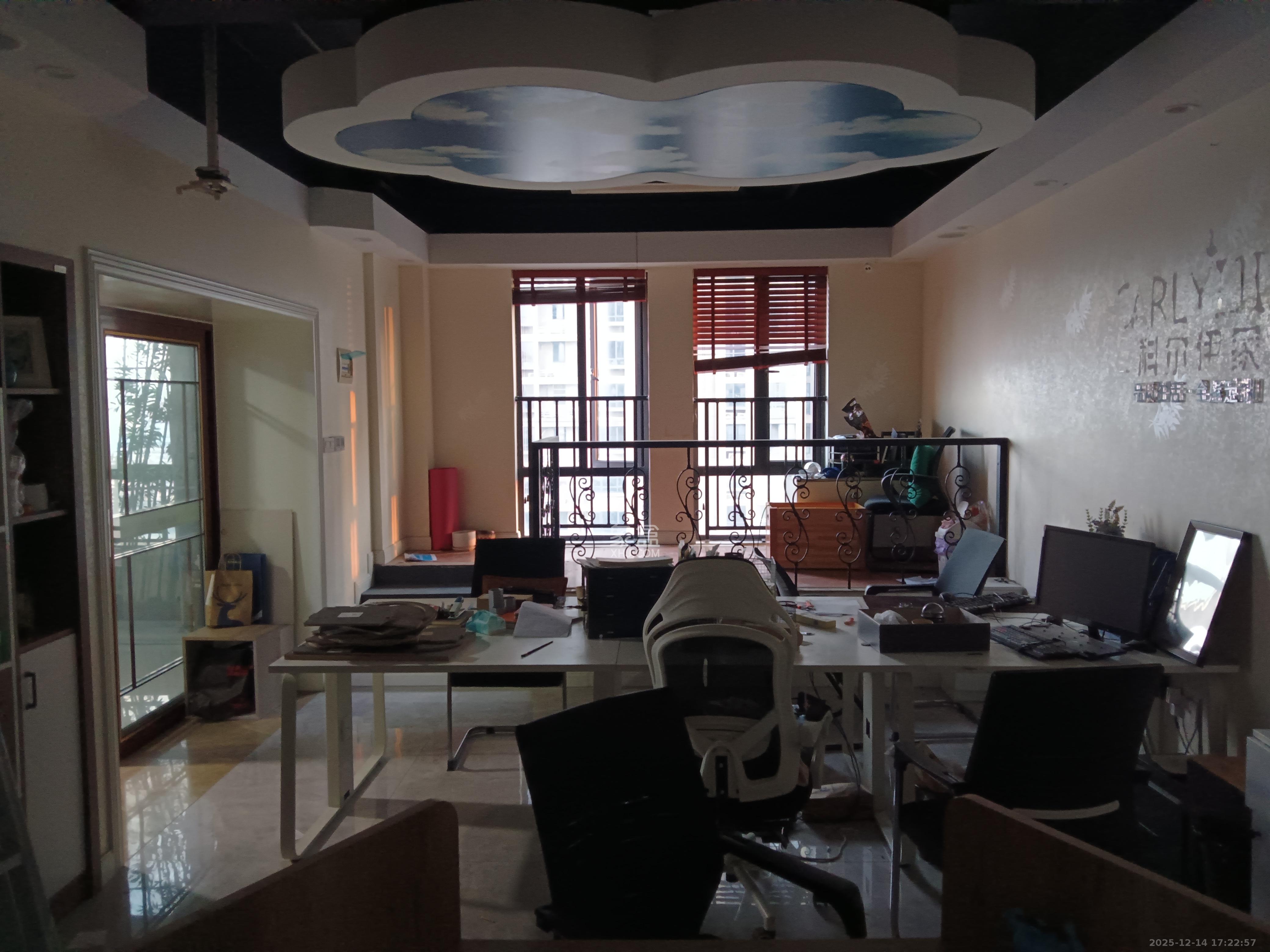 百纳广场（百纳公寓）   45.0㎡      3500.0元/月室内图