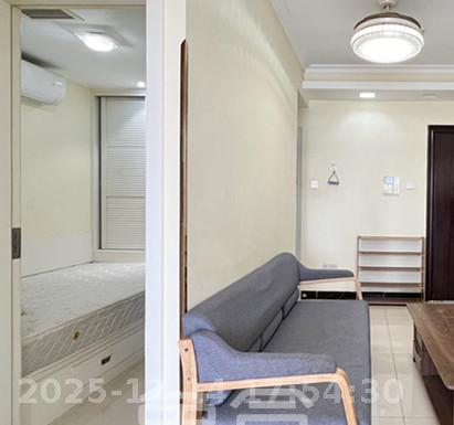 少帅府  1室1厅1卫    2200.0元/月