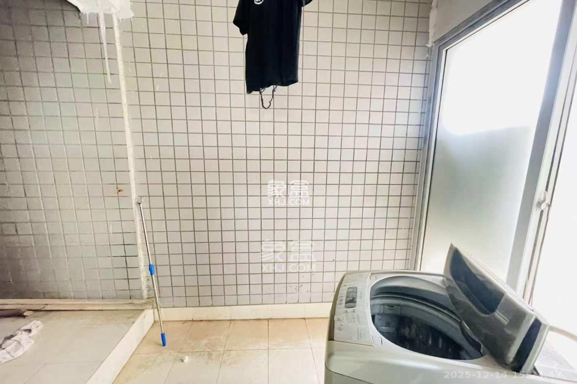 天翔新新家园 1室1厅1卫 1300.0元/月 天翔新新家园 1室1厅1卫 1300.0元/月室内图