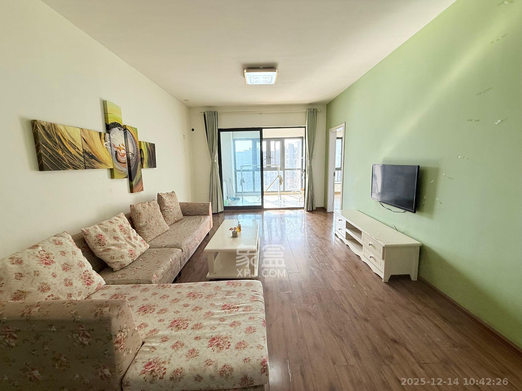 达美D6区  3室2厅1卫    2300.0元/月