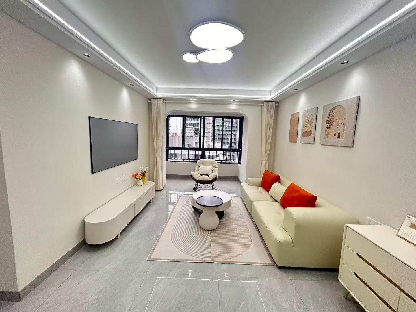 坡巷雅苑  3室2厅1卫    122.0万