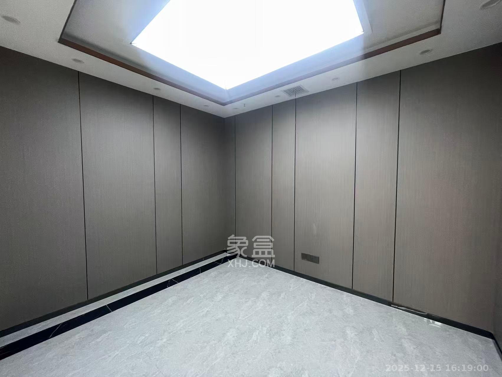 长房时代天地   138.0㎡      8500.0元/月室内图