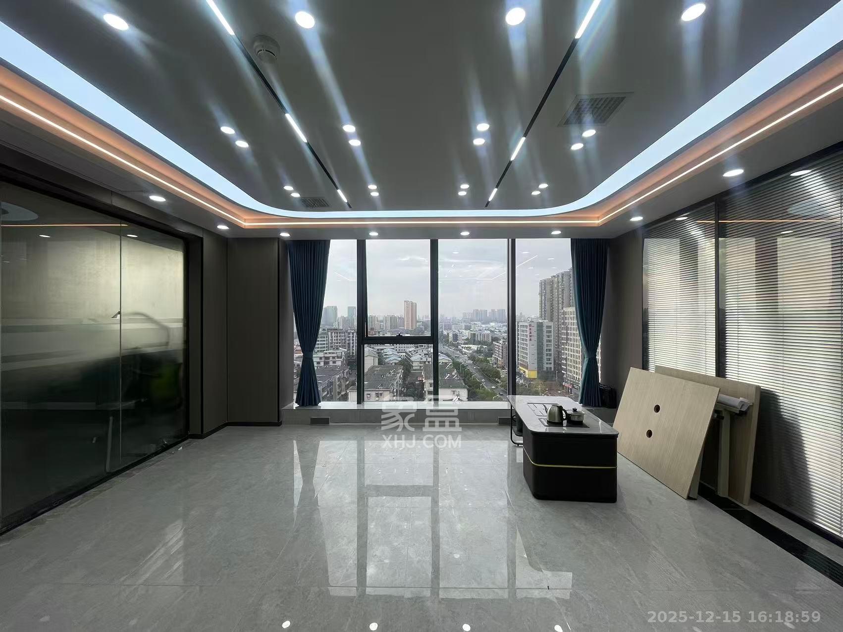 长房时代天地   138.0㎡      8500.0元/月