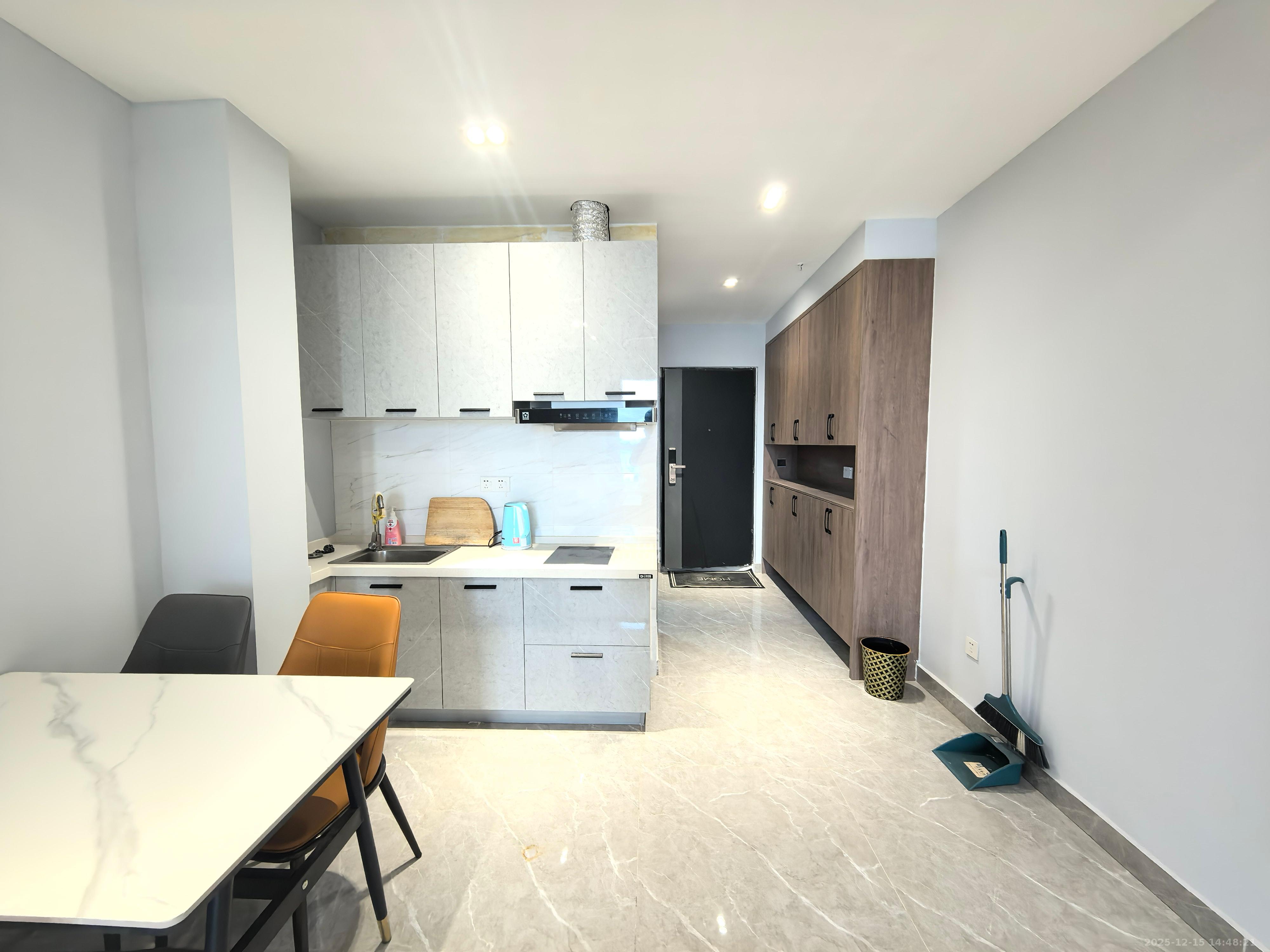 汇景发展环球中心   68.0㎡      3000.0元/月室内图