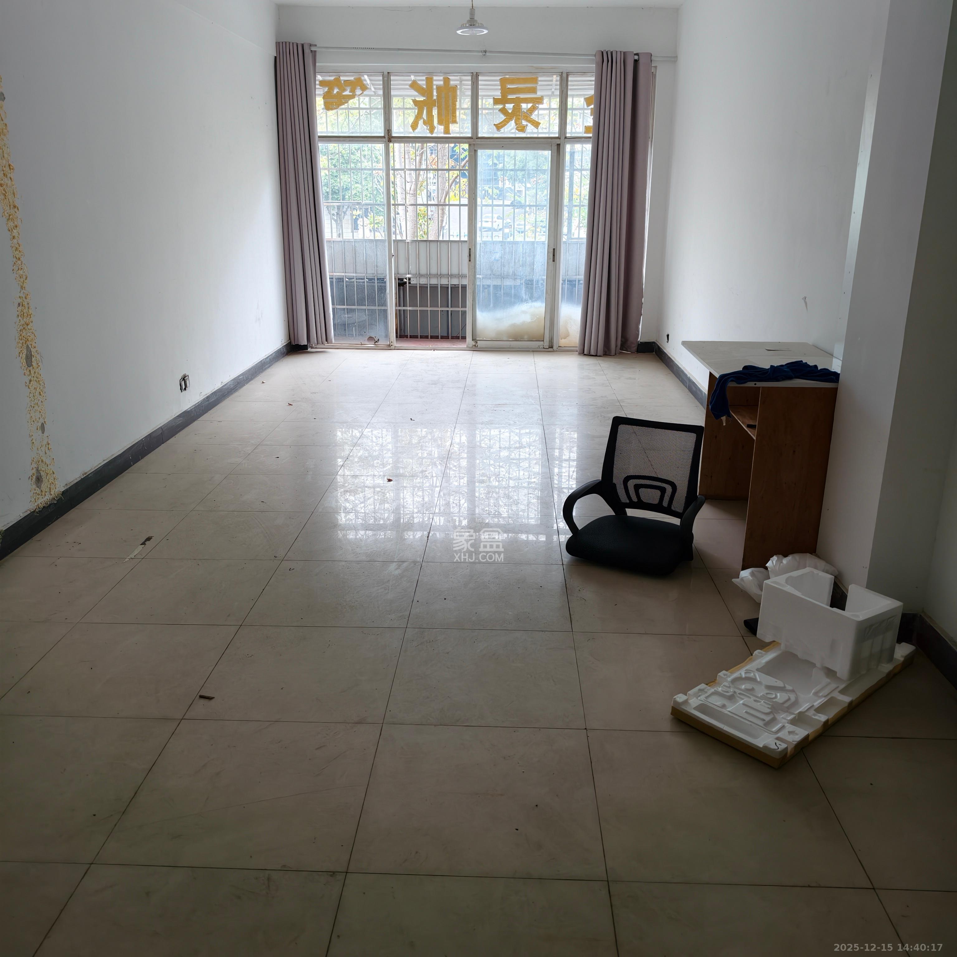 山水人家一二期   98.0㎡      2300.0元/月