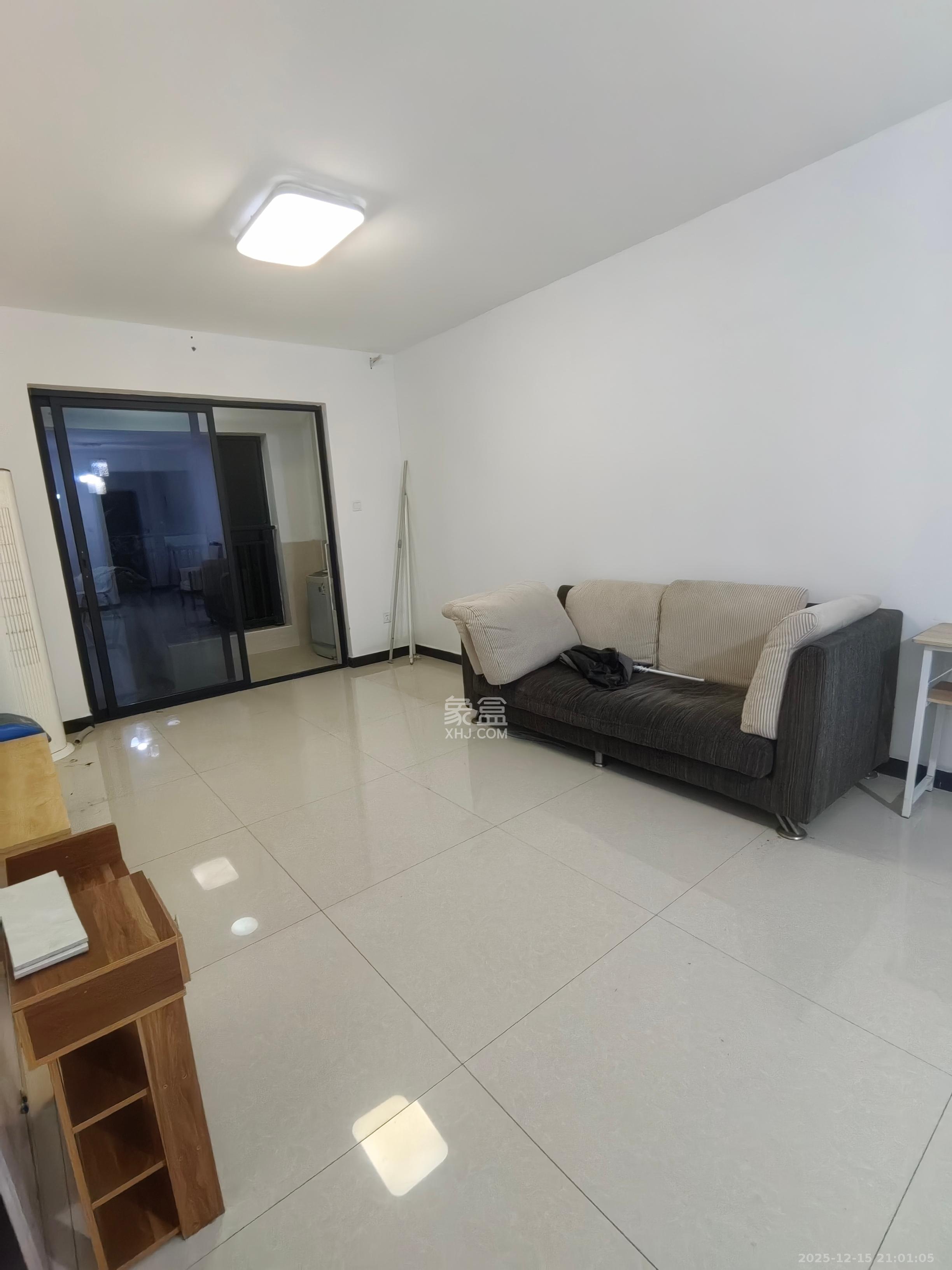 中海梅溪湖壹号 3室2厅1卫 2500.0元/月 中海梅溪湖壹号 3室2厅1卫 2500.0元/月室内图