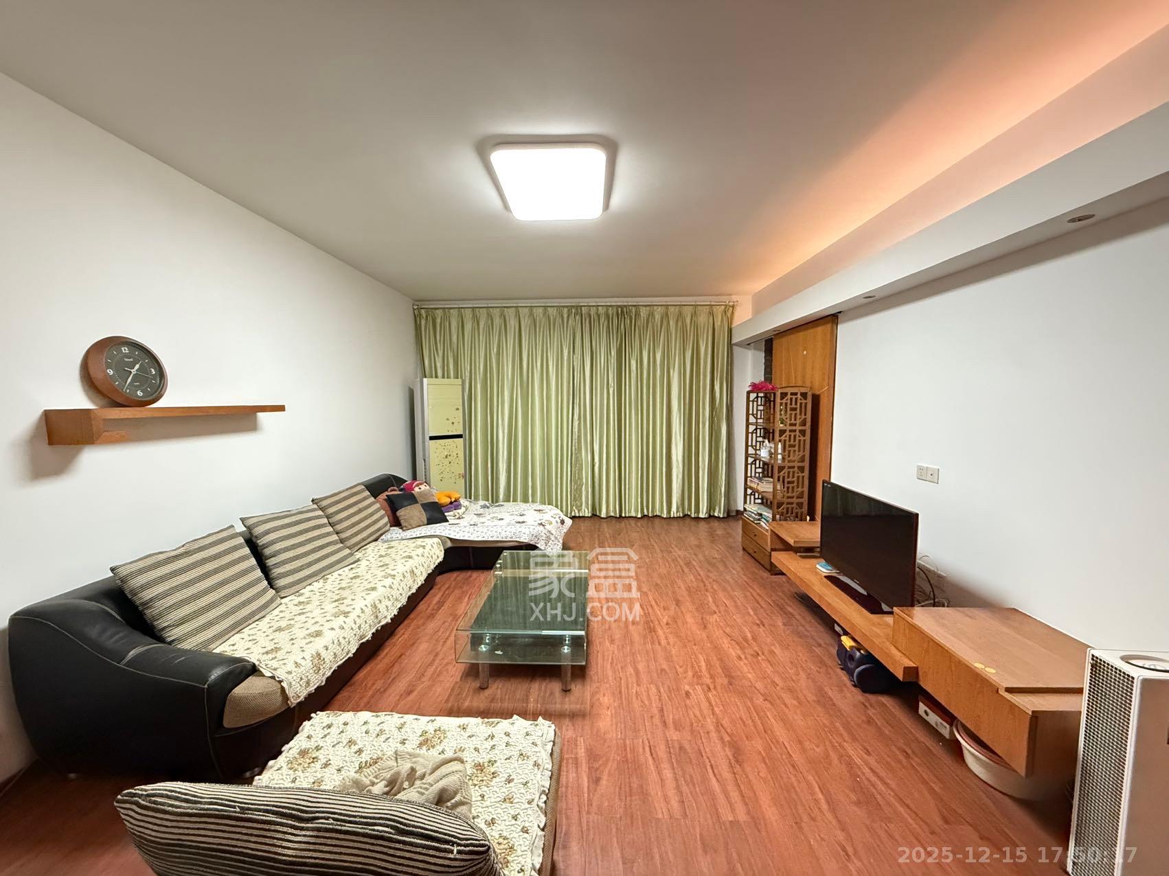 仁和香堤雅境  3室2厅1卫    3000.0元/月