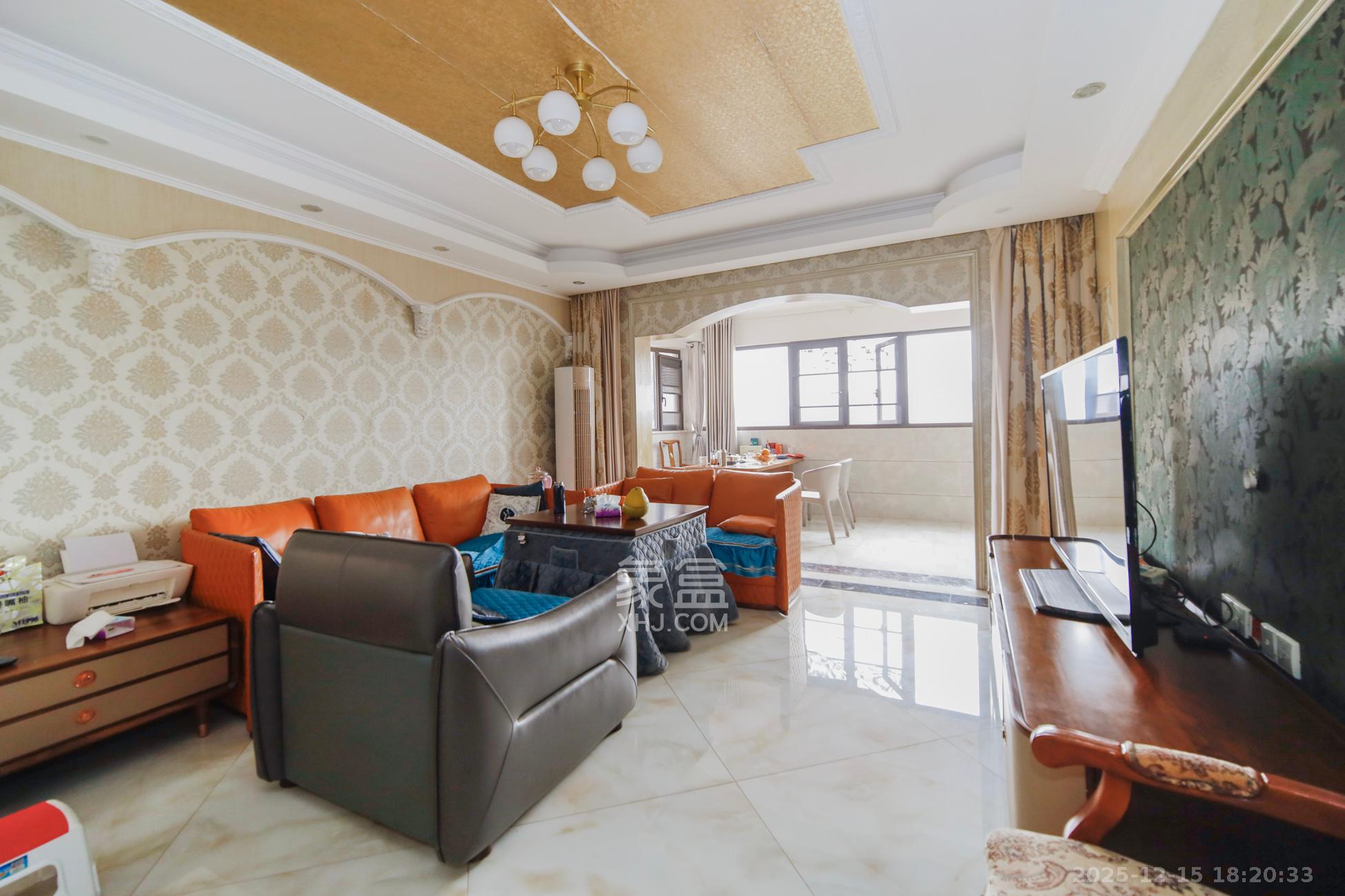 香樟鑫都  3室2厅2卫    122.0万