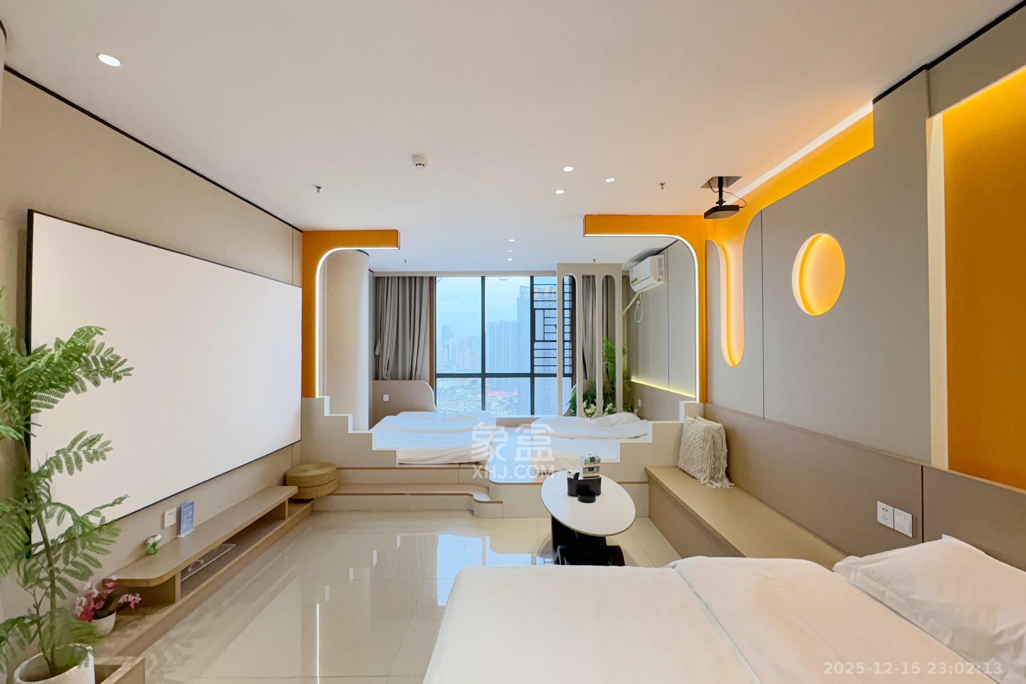 锦绣中环  1室1厅1卫    44.8万客厅