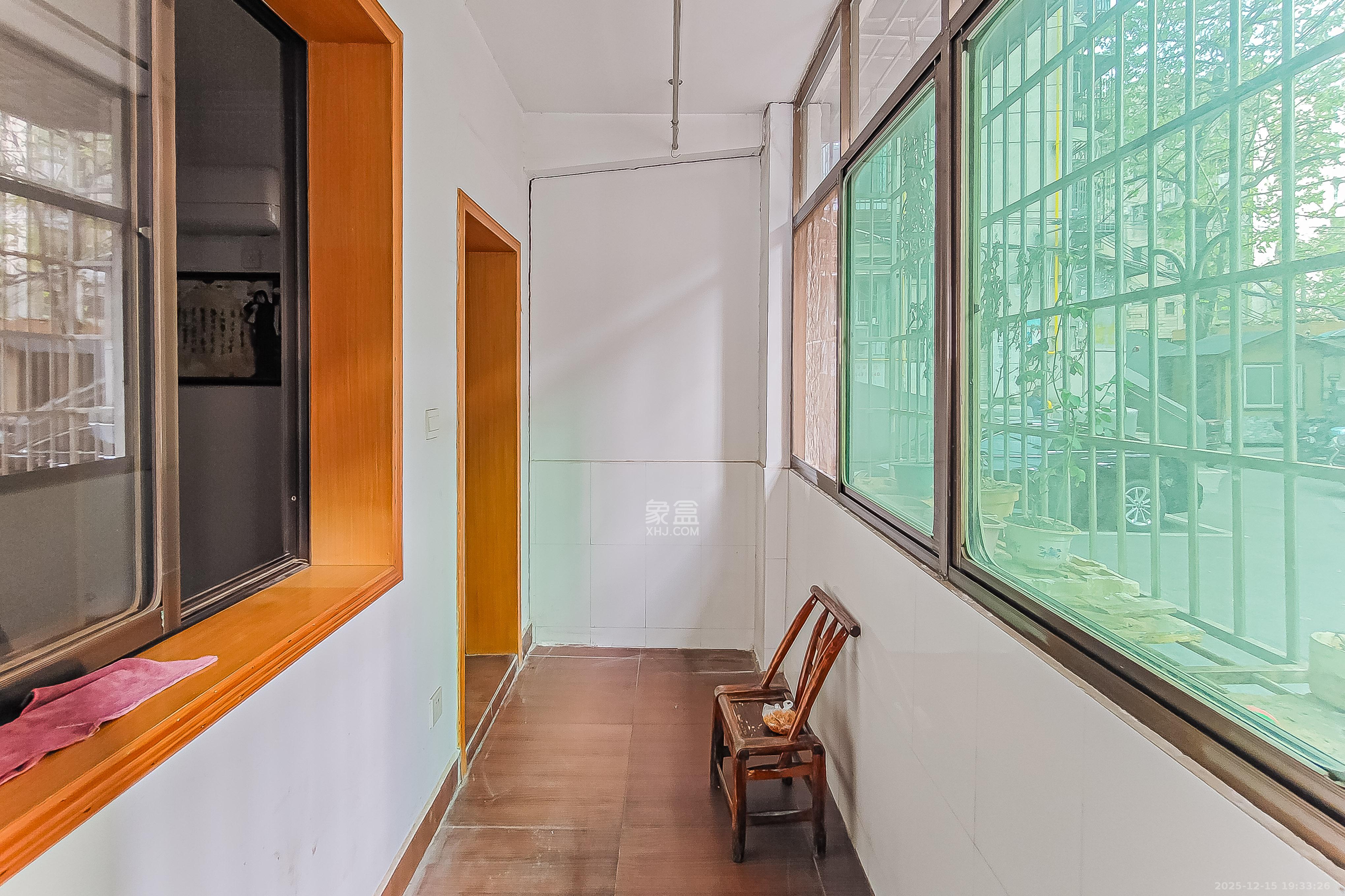 向东南社区 1室1厅1卫 30.0万 向东南社区 1室1厅1卫 30.0万阳台