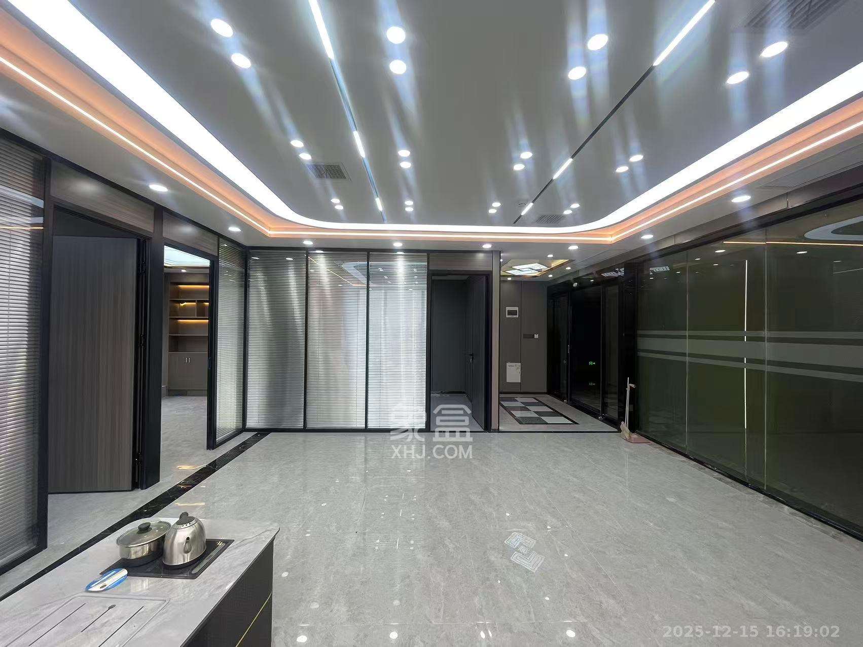 长房时代天地   138.0㎡      8500.0元/月室内图