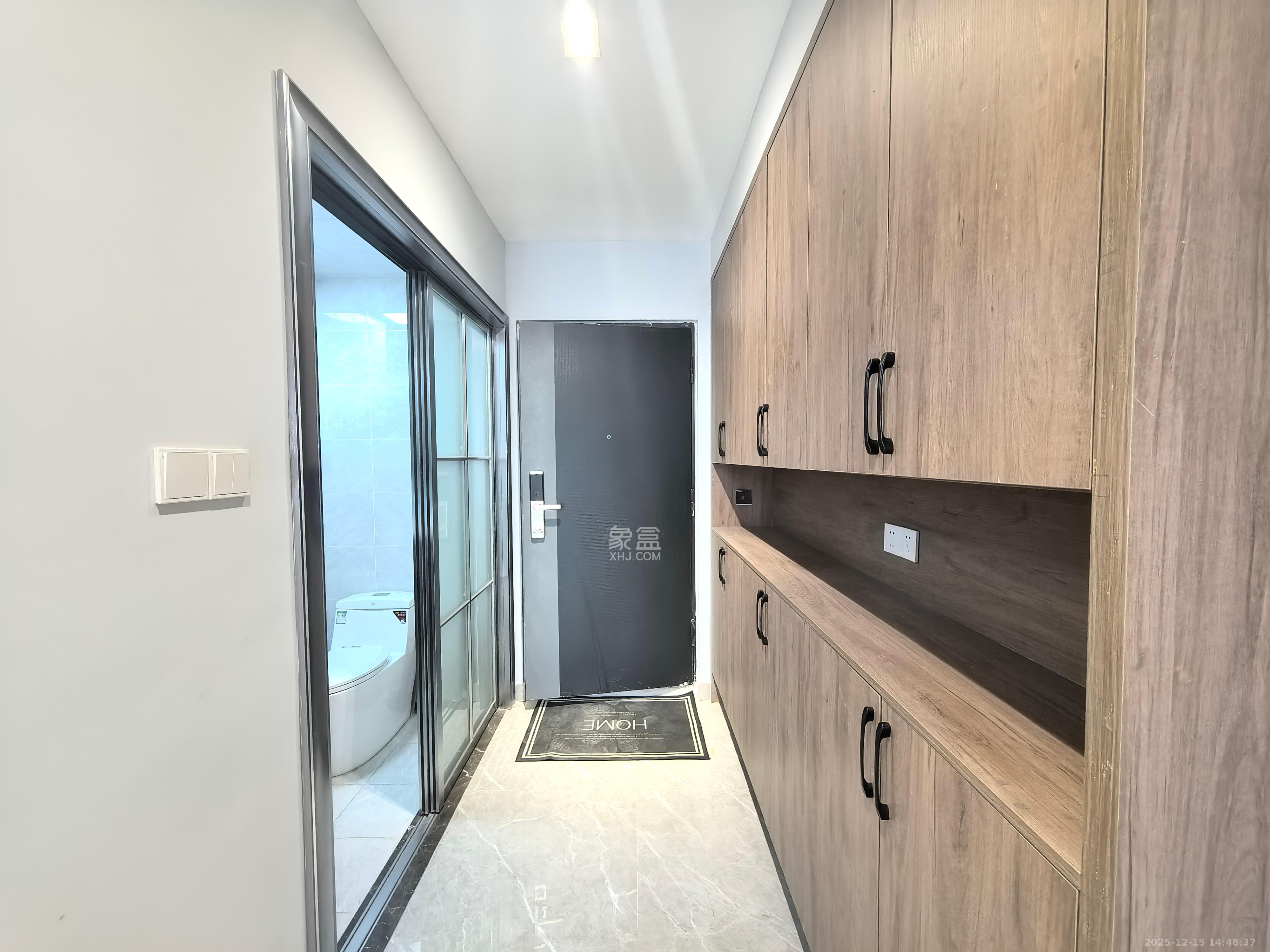 汇景发展环球中心   68.0㎡      3000.0元/月室内图